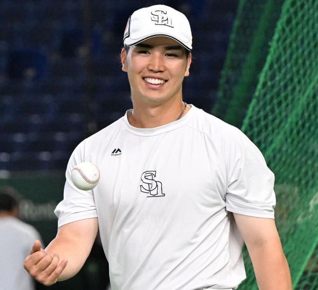 プレゼント】根強い人気のダイエー初優勝時デザインを復刻！「2023鷹