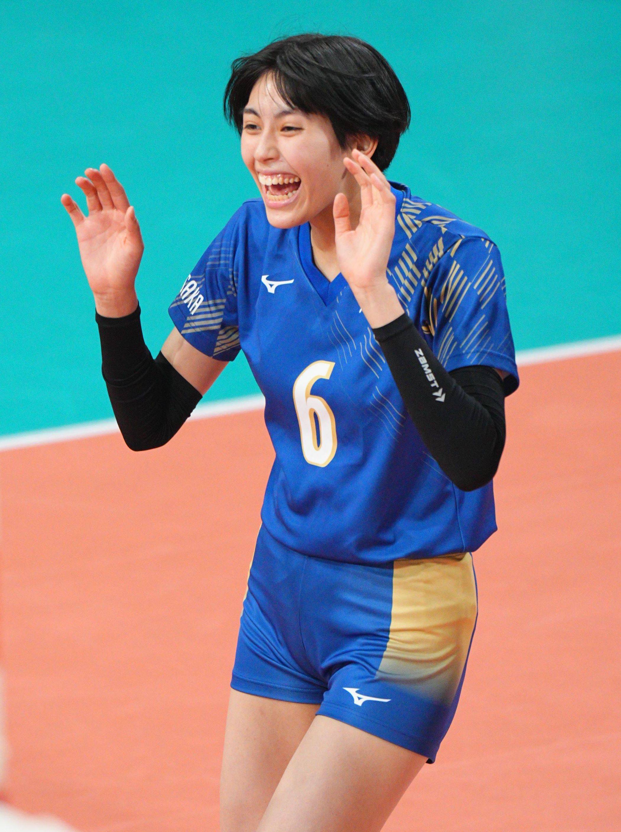 SAGA久光スプリングス 井上未唯奈選手 直筆サイン入りユニフォームシャツ SAGA久光スプリングス＞「覚悟もって世界に挑む」井上未唯奈が