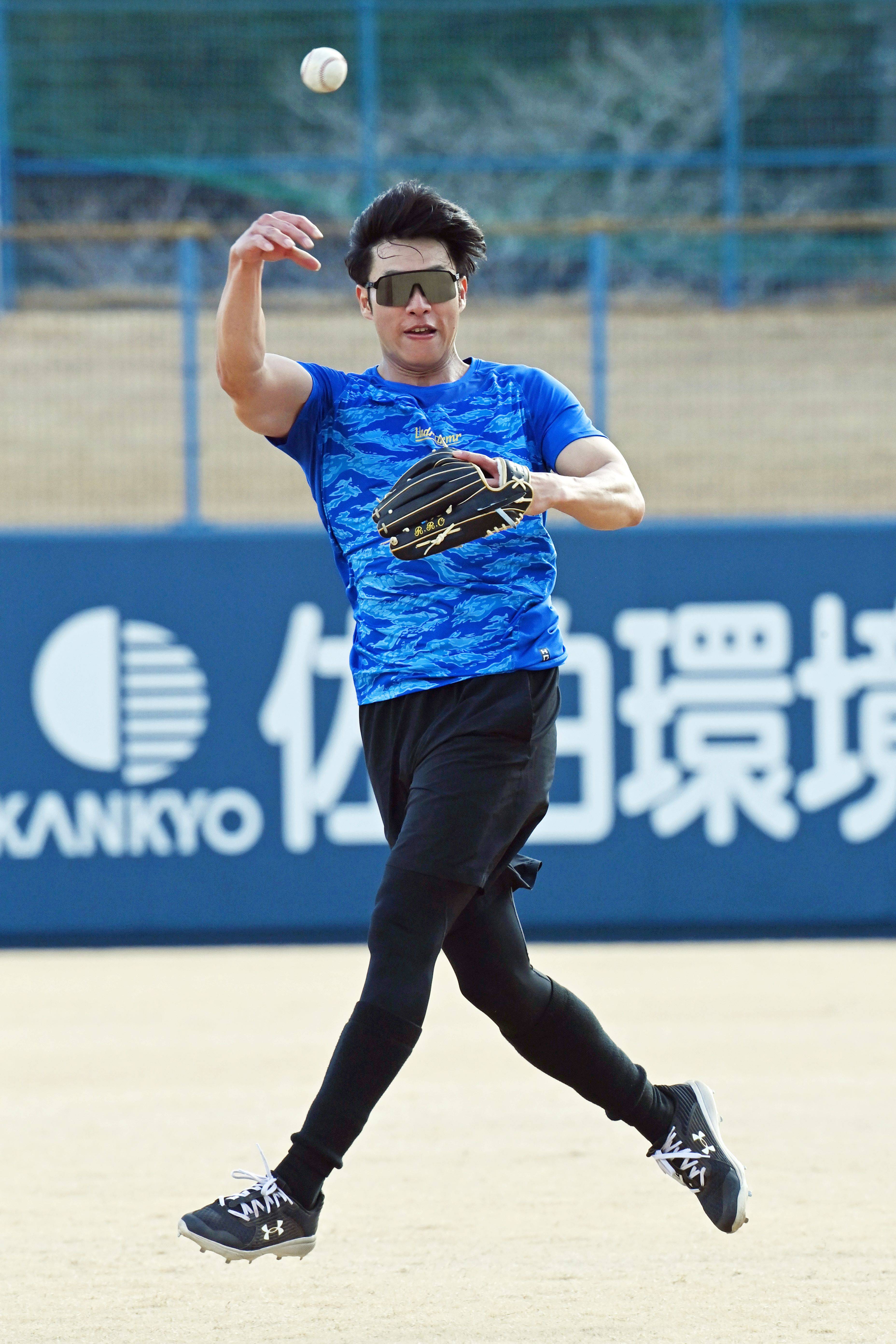 1.18柳田悠岐自主トレ】おタカらギャラリー：「おっ！」でつながる地元