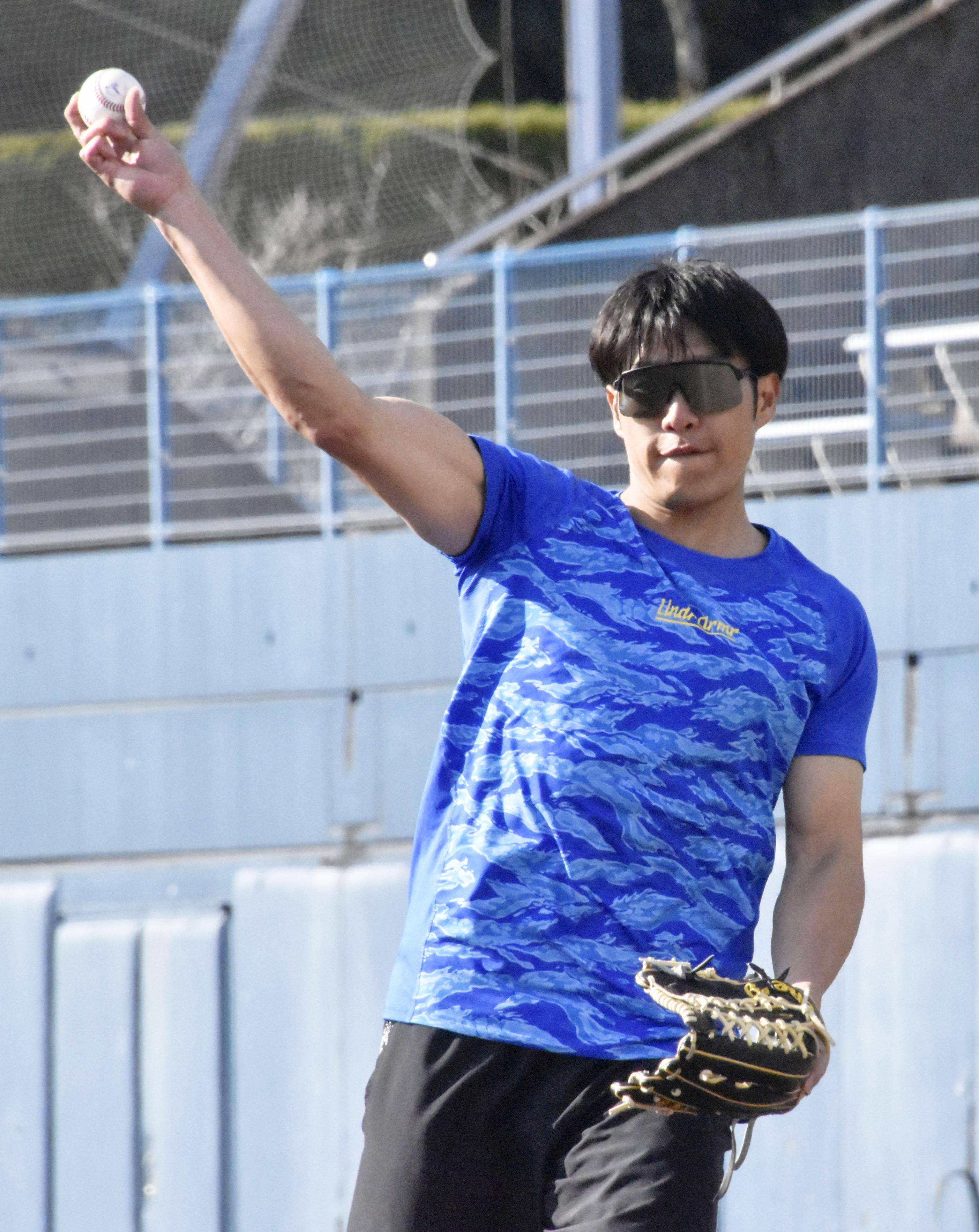 1.18柳田悠岐自主トレ】おタカらギャラリー：「おっ！」でつながる地元