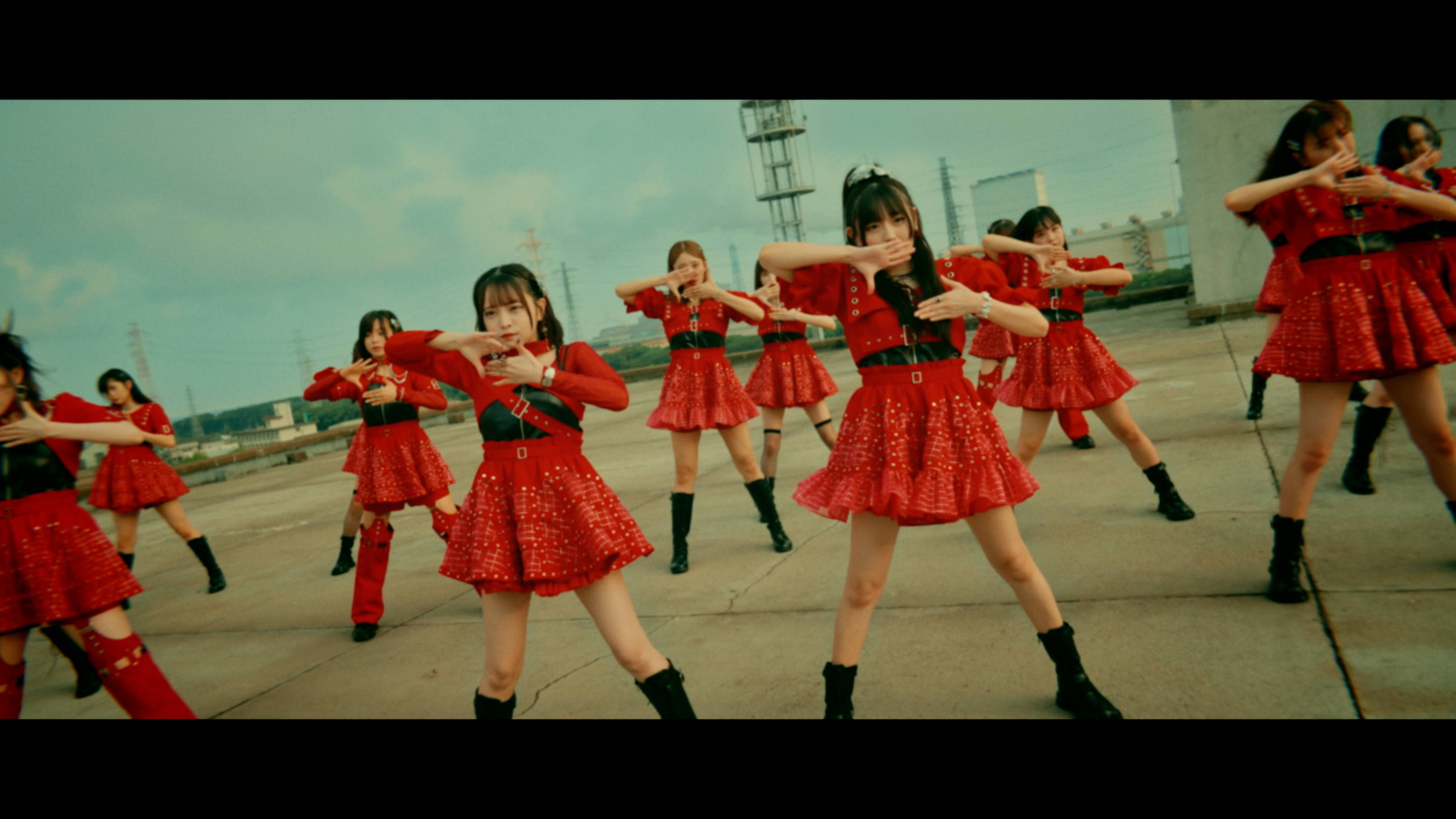 HKT48新曲MV公開 石橋颯「強い意志を表現」竹本くるみ「挑戦し進化