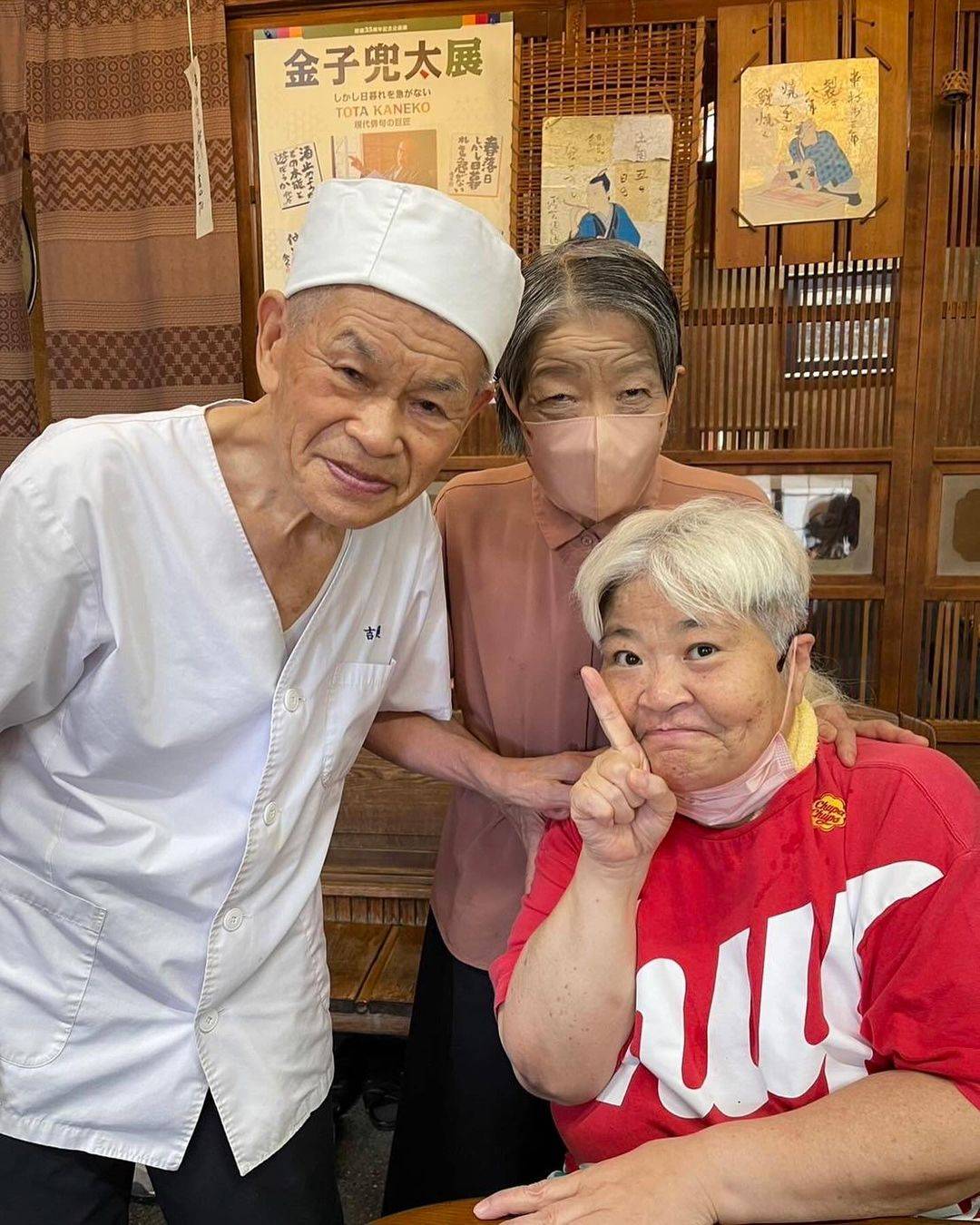 ダンプ松本　ヌード 金髪・特攻服・バイク…「極悪女王」〝ダンプの妹〟現在の姿が話題！仲良し姉妹ショットを公開「目元がそっくり」：「おっ！」でつながる地元密着のスポーツ応援メディア  西スポWEB OTTO!