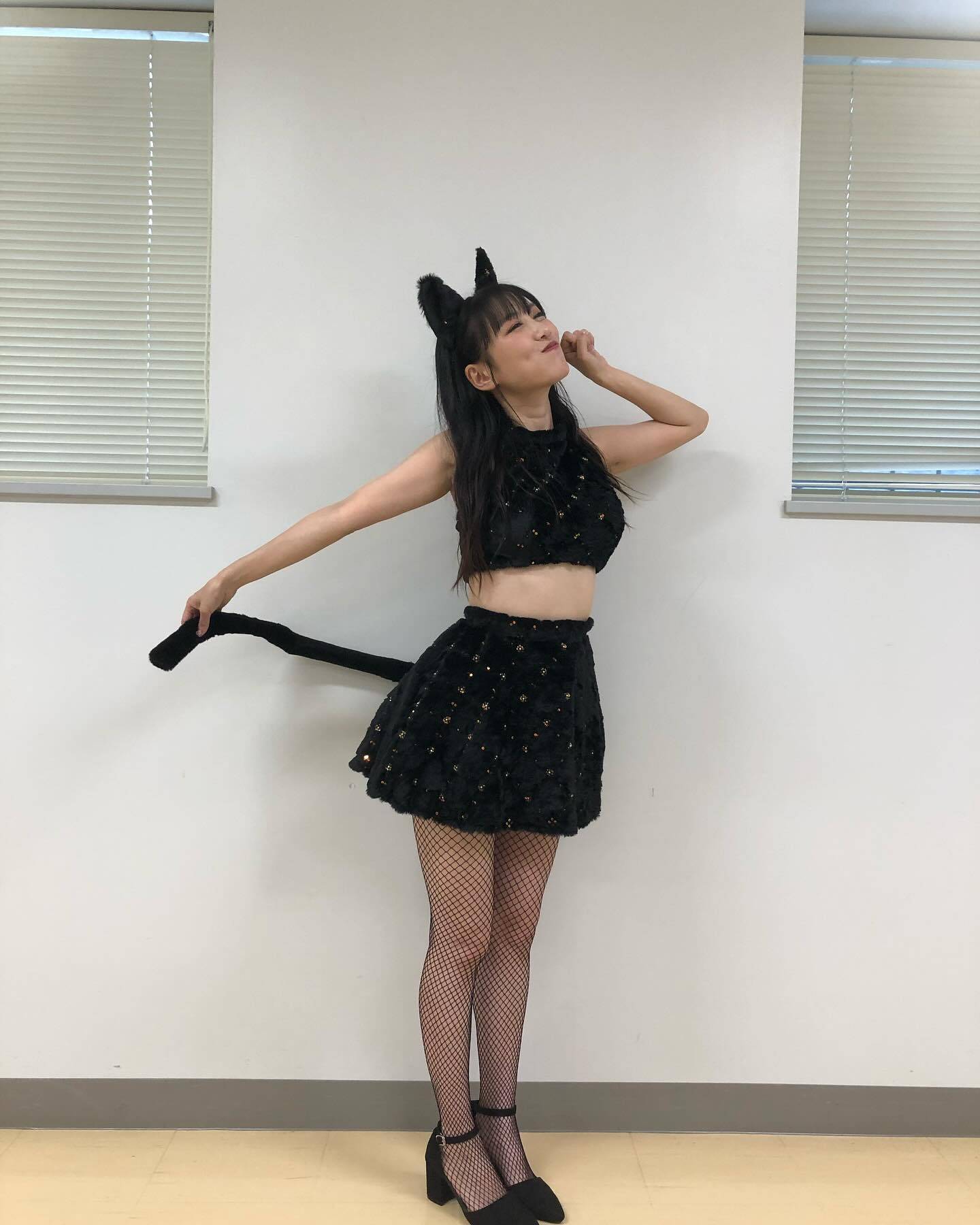  アイドル ストッキング 週末ヒロイン31歳アイドル、セクシーな〝網タイツ黒猫〟コスプレ披露に「脚長いスタイル抜群」「破壊力！！」：「おっ！」でつながる地元密着のスポーツ応援メディア  西スポWEB OTTO!