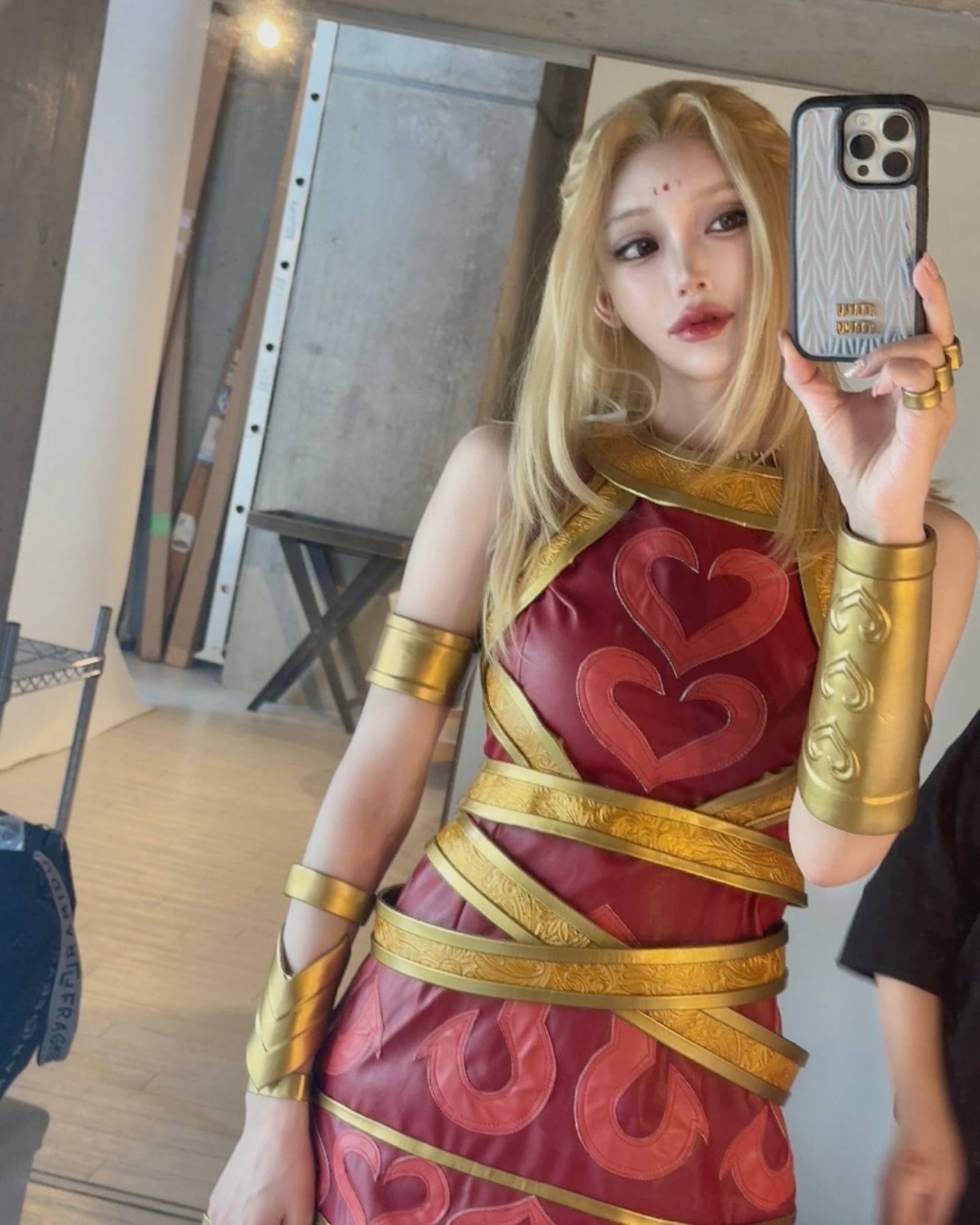 【明日花キララ着用】ハロウィン ミニオン コスプレ 楽天市場】着ぐるみ パジャマ 大人用 フリース ミニオン ボブ