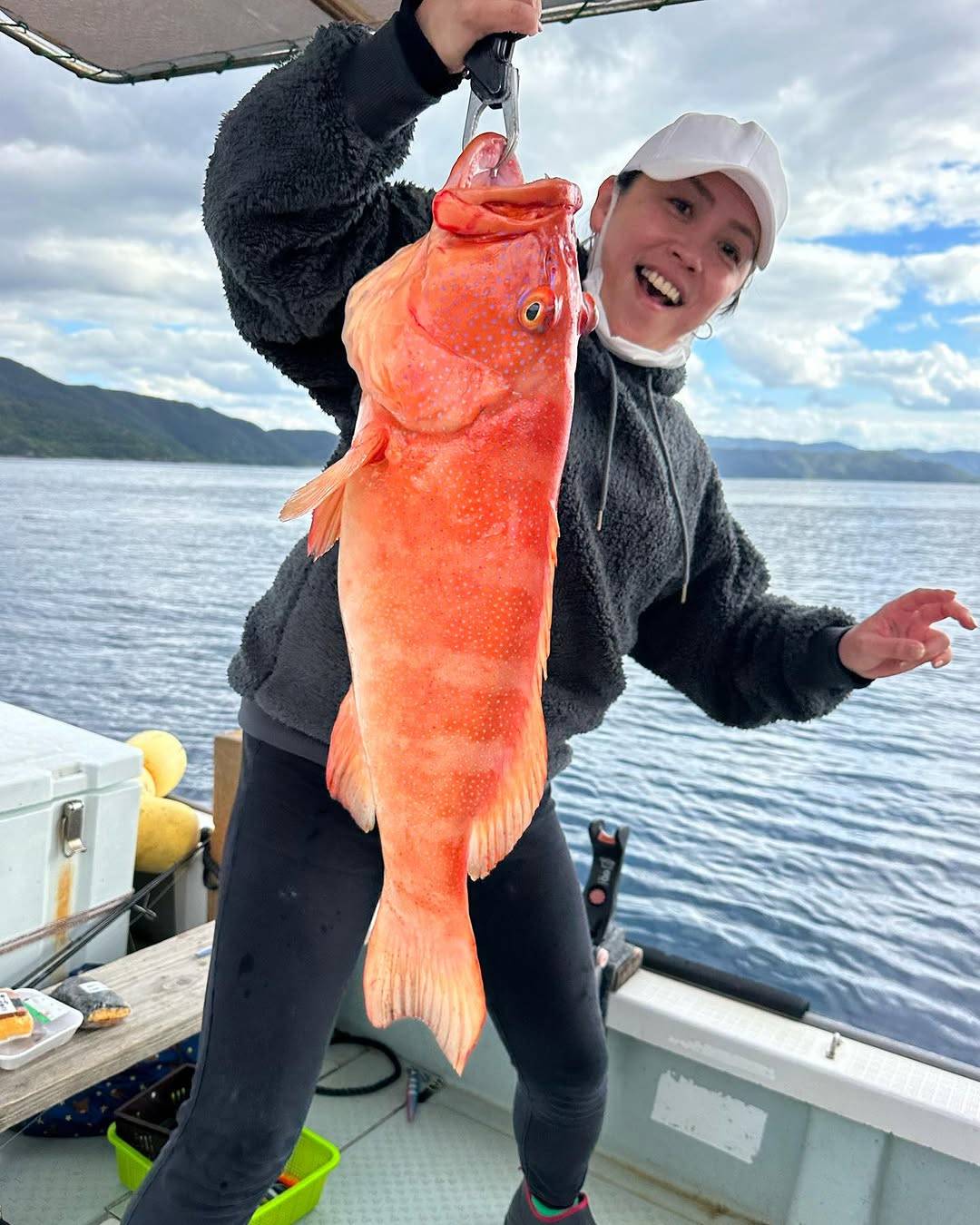 ワダツミの木」大ヒットから22年〝漁師転身〟巨大魚仕留める元