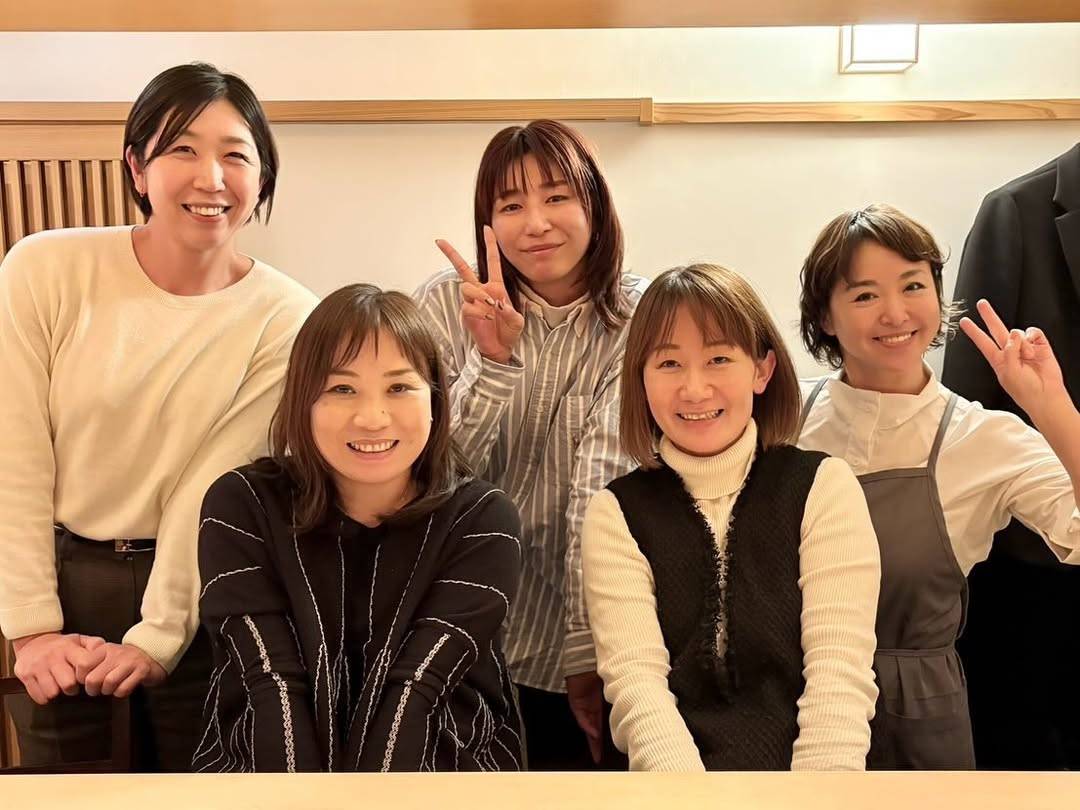 全日本女子　私服 懐かしの顔ぶれ」女子バレー界レジェンド集結、新年5ショットが話題「全日本元豪華メンバー」「いい顔してますね」：「おっ！」でつながる地元密着のスポーツ応援メディア  西スポWEB OTTO!