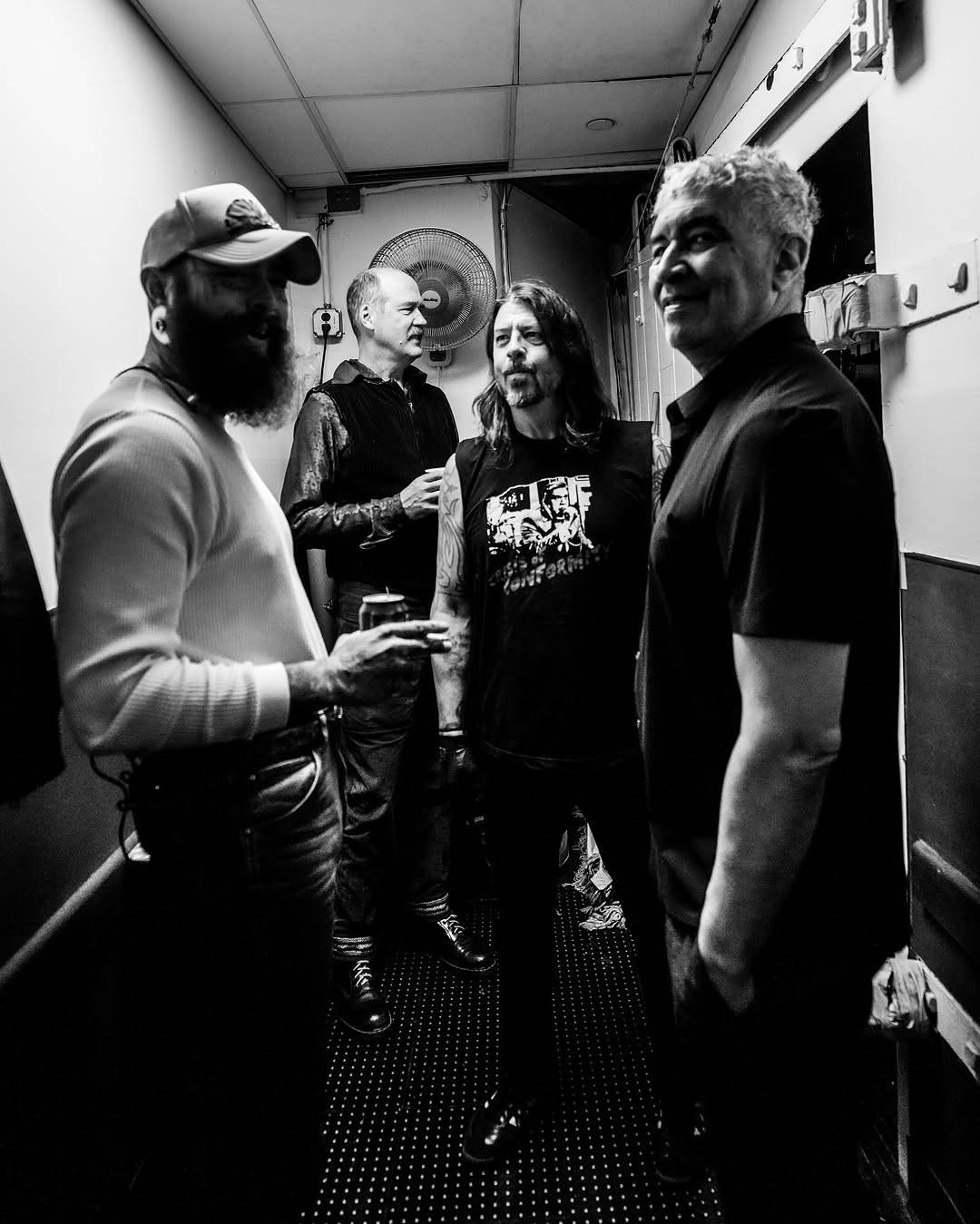 伝説に残るライブ」90年代伝説のニルヴァーナ再集結〝カートの顔