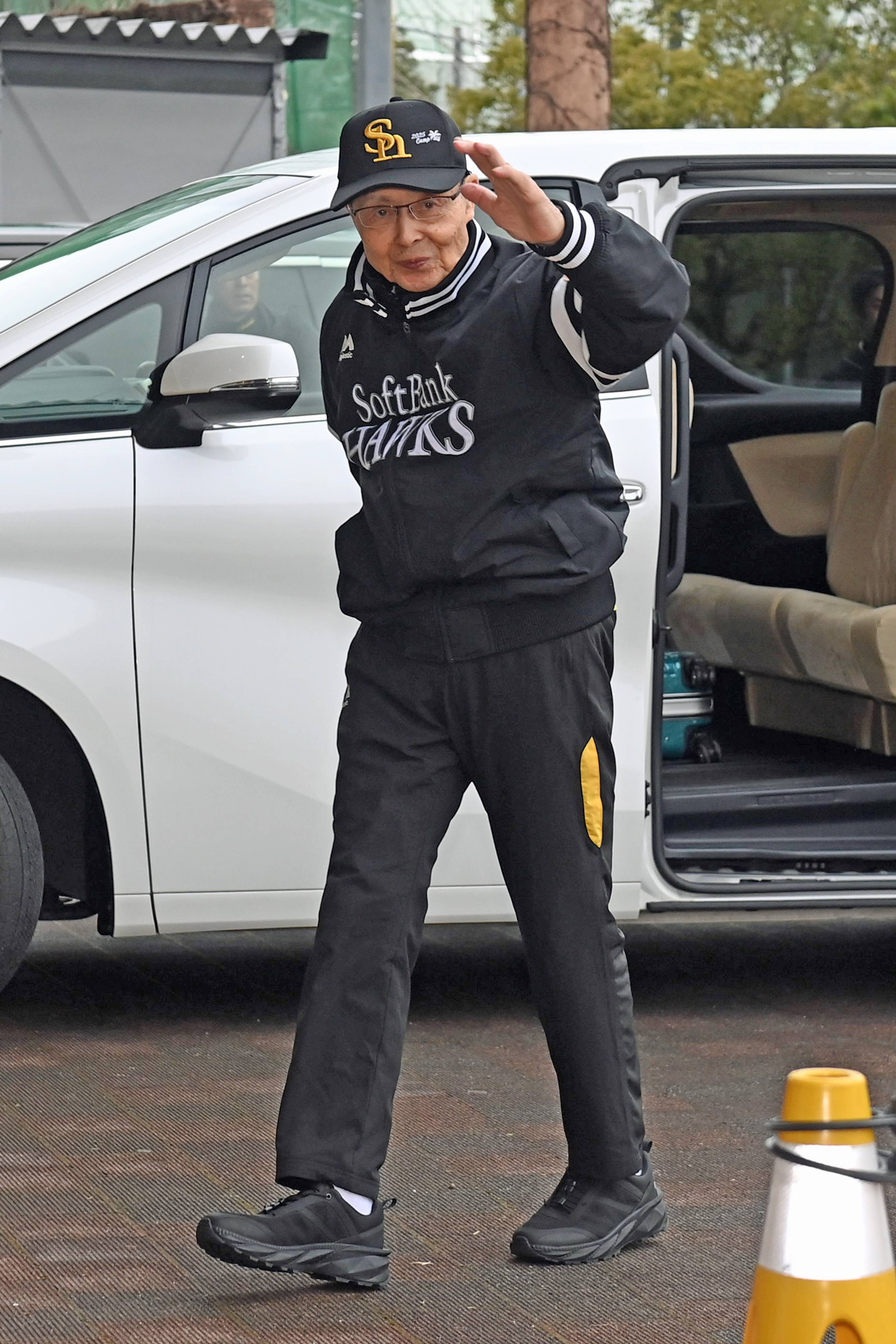 ソフトバンク柳田悠岐の「黄金バット」、上沢直之初ブルペン