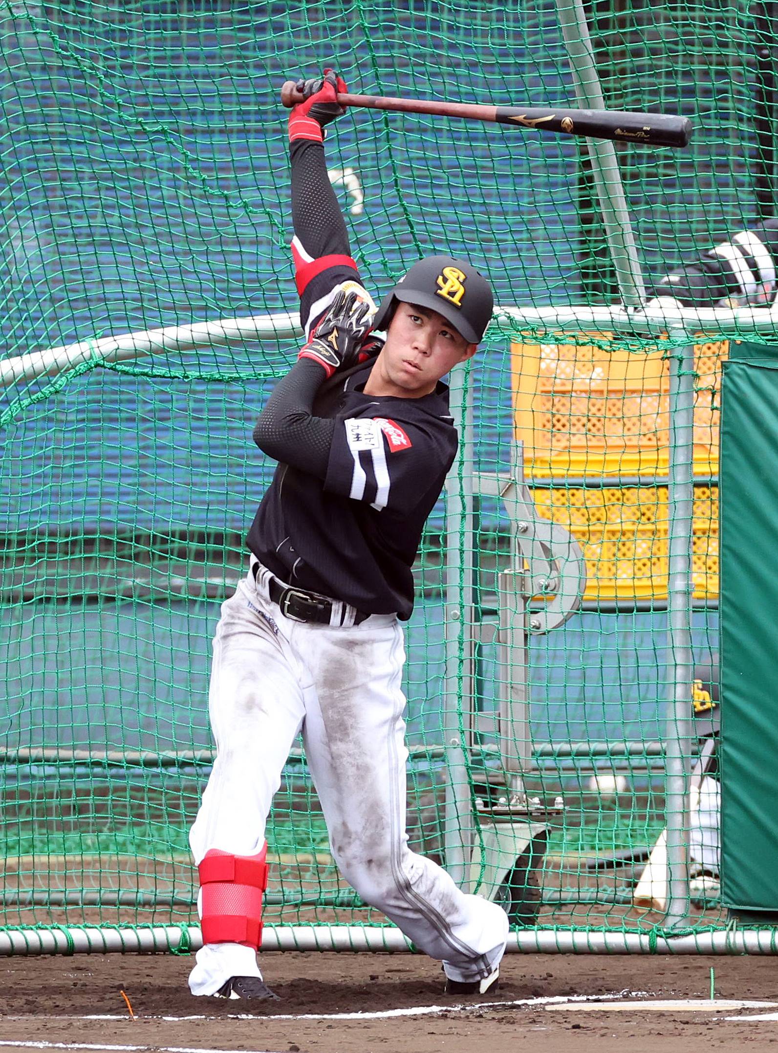 柳田悠岐&中村晃　ソフトバンクホークス球場配布ボブルヘッド 選手メニュー（外野手） | 福岡ソフトバンクホークス