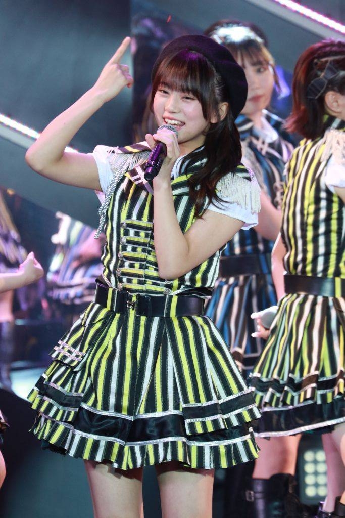 HKT48約2年ぶりリバイバル公演 夜公演の〝未公開〟写真を公開：「おっ