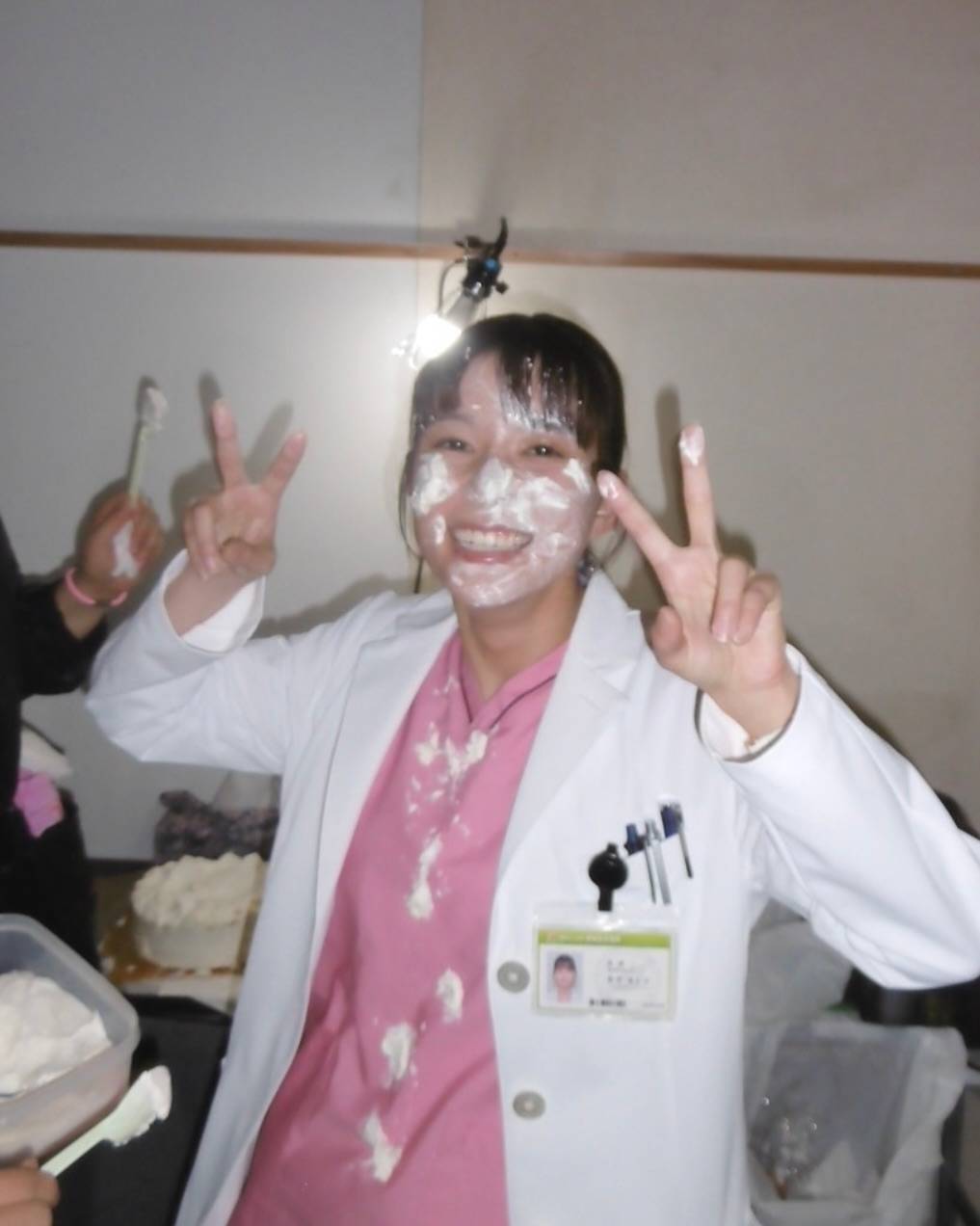 顔面　生クリーム まどか26歳」主演女優〝顔面真っ白〟オフショットに反響「あのシーンですね‼︎」「何してもかわいいわー」(西スポWEB OTTO!) - goo ニュース