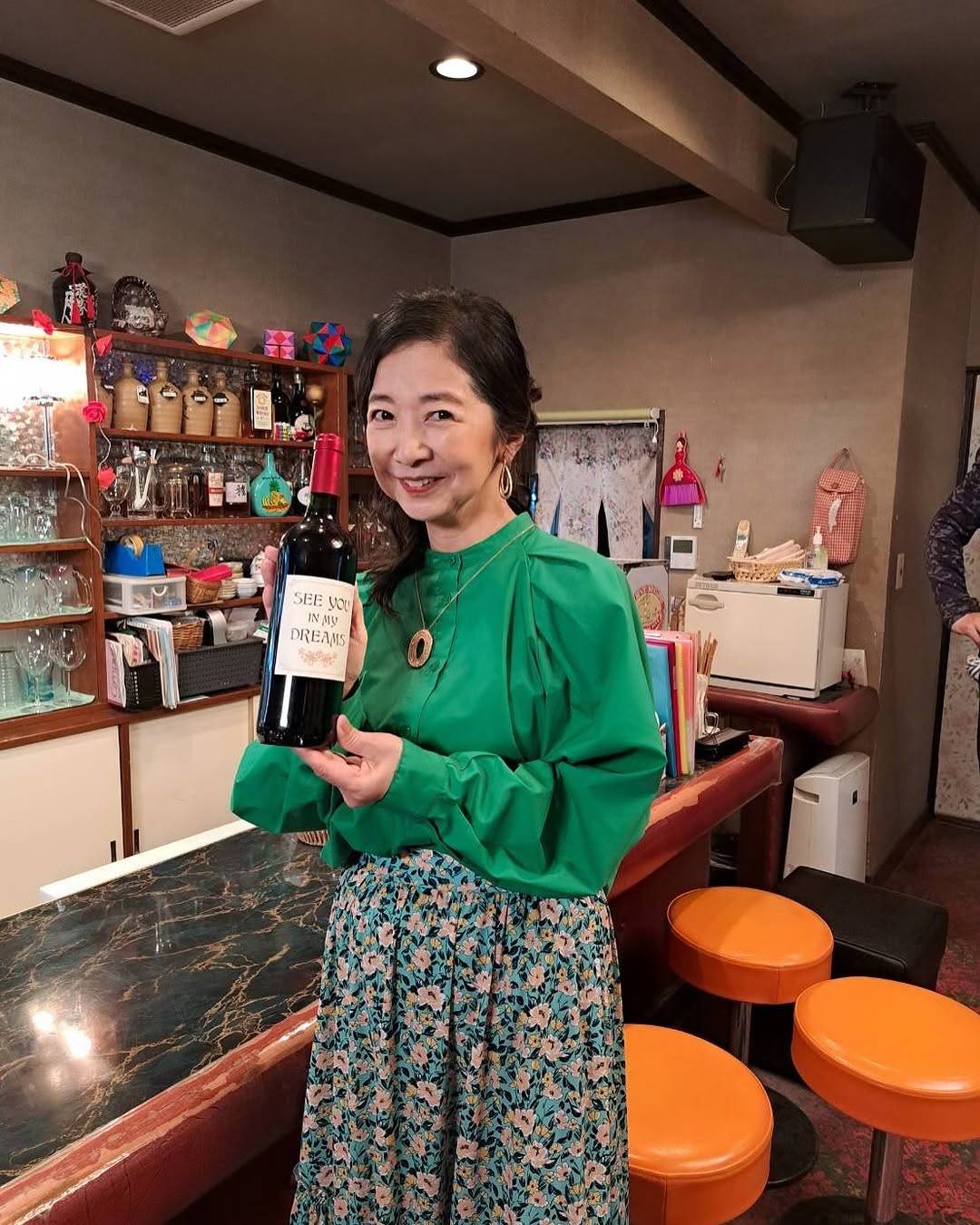スナックママ 介護スナック」ママになった66歳女優に脚光「世話されたい」「毎晩寄り道しちゃいそう」：「おっ！」でつながる地元密着のスポーツ応援メディア 西スポWEB  OTTO!