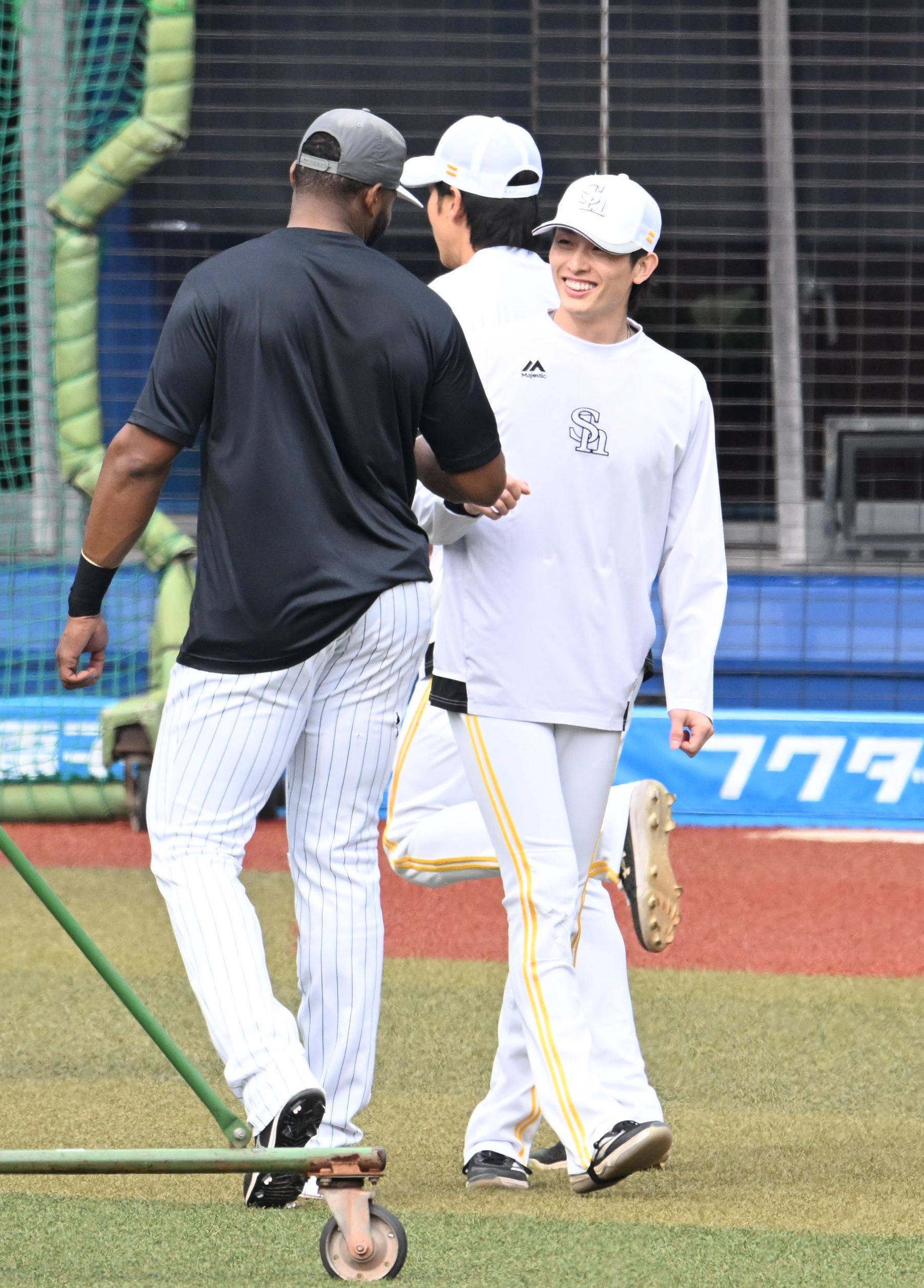 鷹・柳田は「スゲーな、かっこいいな」 なぜ西武山川はライバル