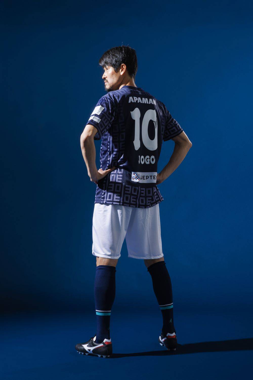 アビスパ福岡　2005年　中村選手　ユニフォーム アビスパ福岡 2005年 中村選手 ユニフォーム ユニフォーム 656枚