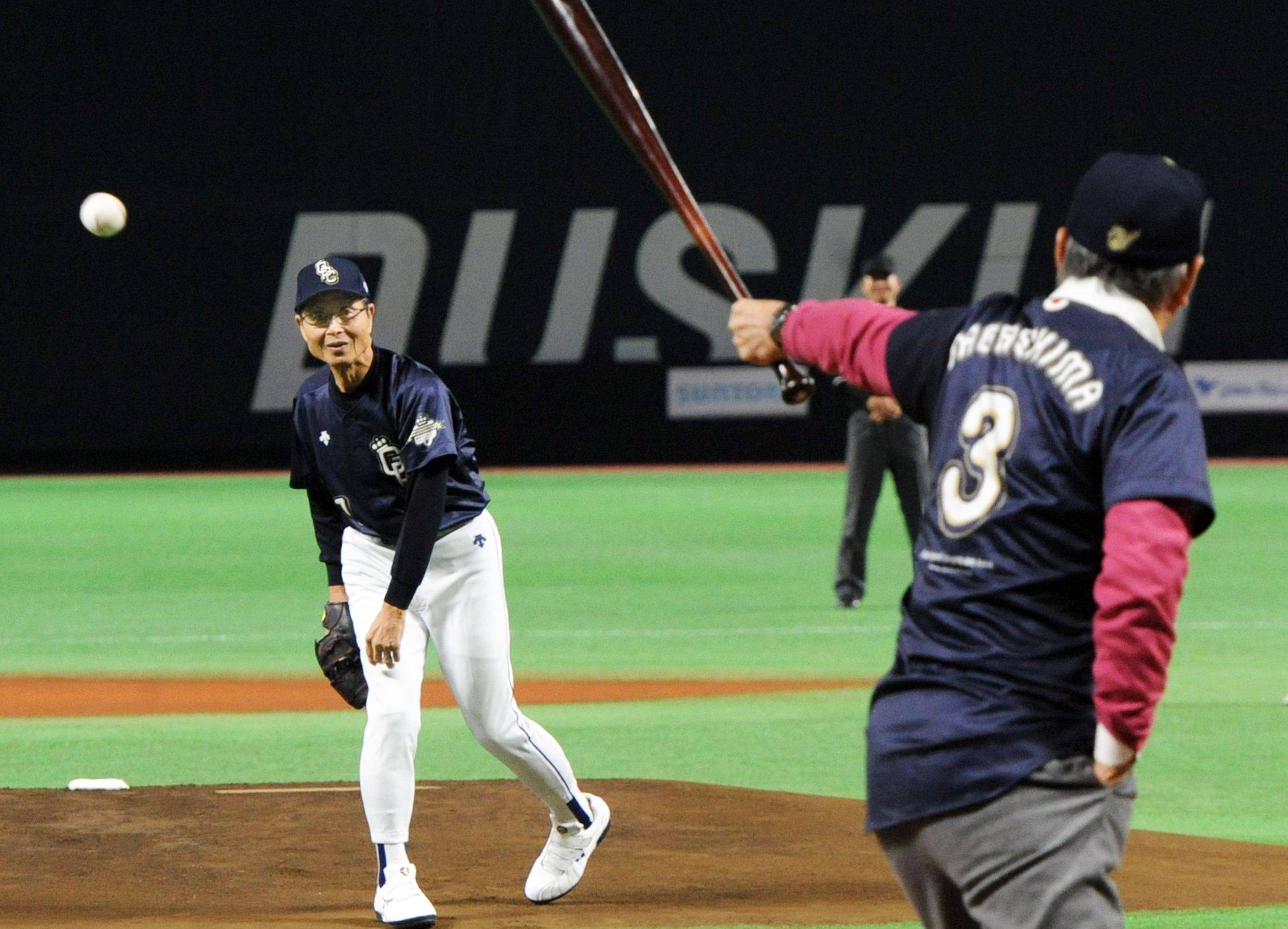 2000年 日本シリーズ使用球 ON夢決戦 福岡ドーム 王貞治 長嶋茂雄 第51回日本シリーズ公式プログラム 王貞治・長嶋茂雄ONカード付
