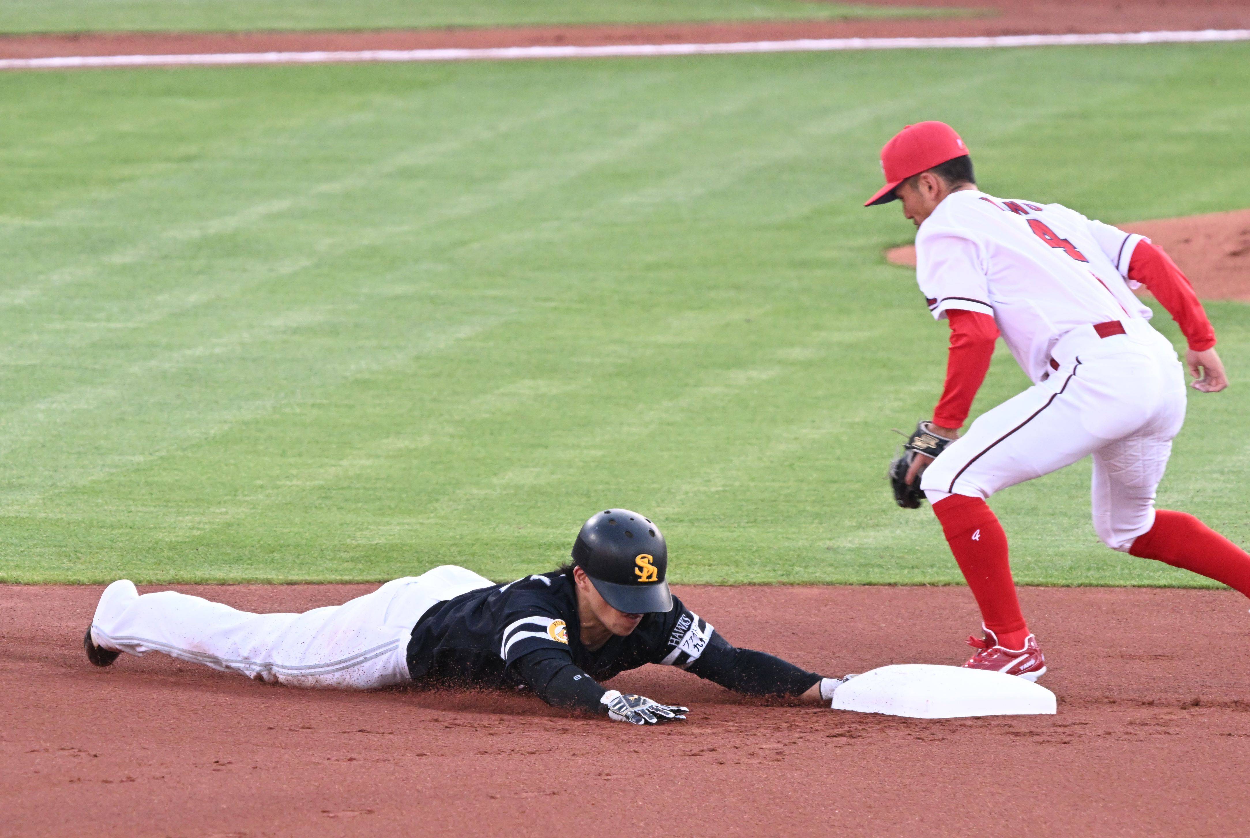 有原航平セ6球団白星達成！ 近藤健介が先制2ラン【6.17広島ー