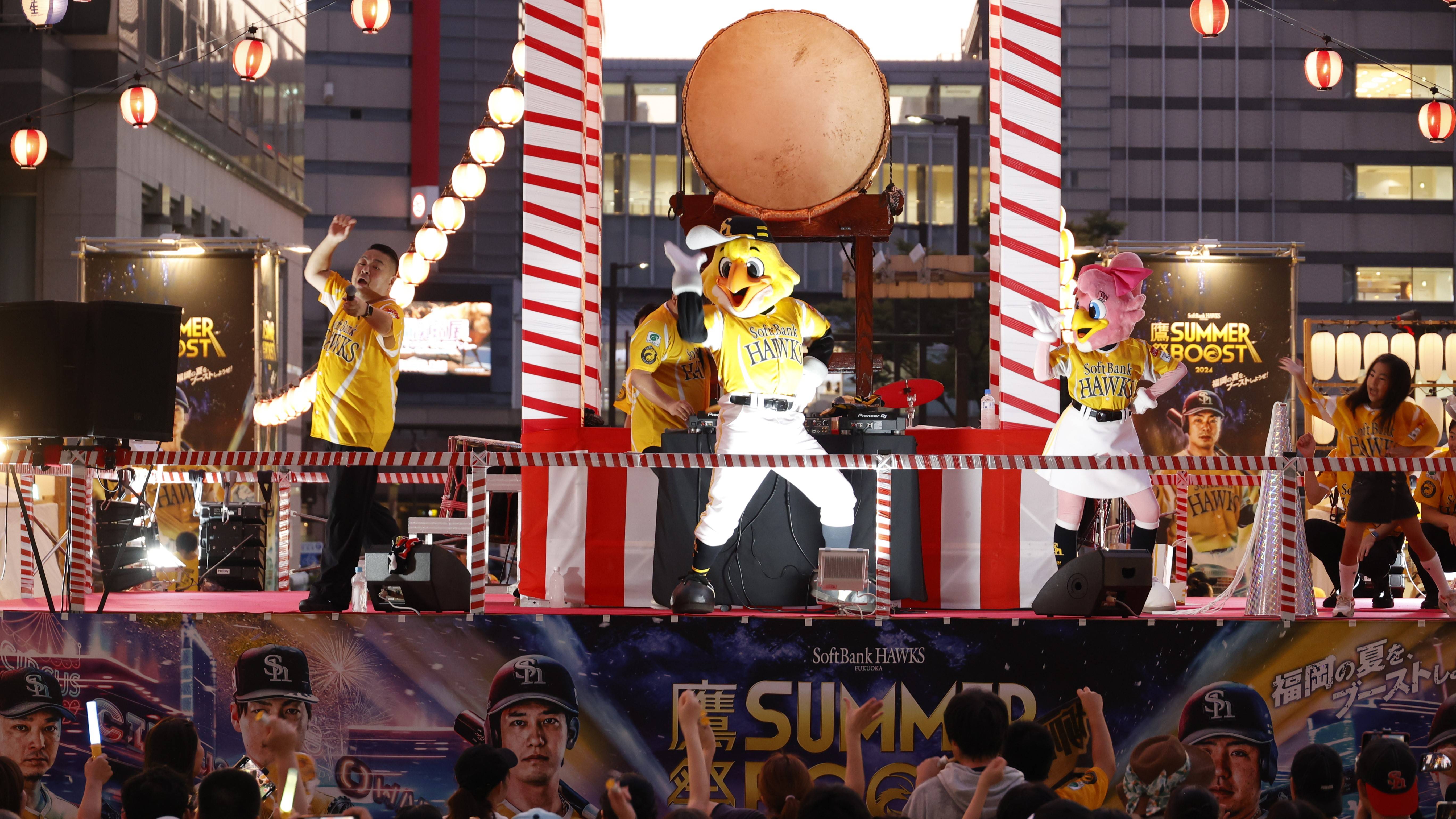 これ以上幸せなことはない」家入レオ、福岡・天神で特別ライブ