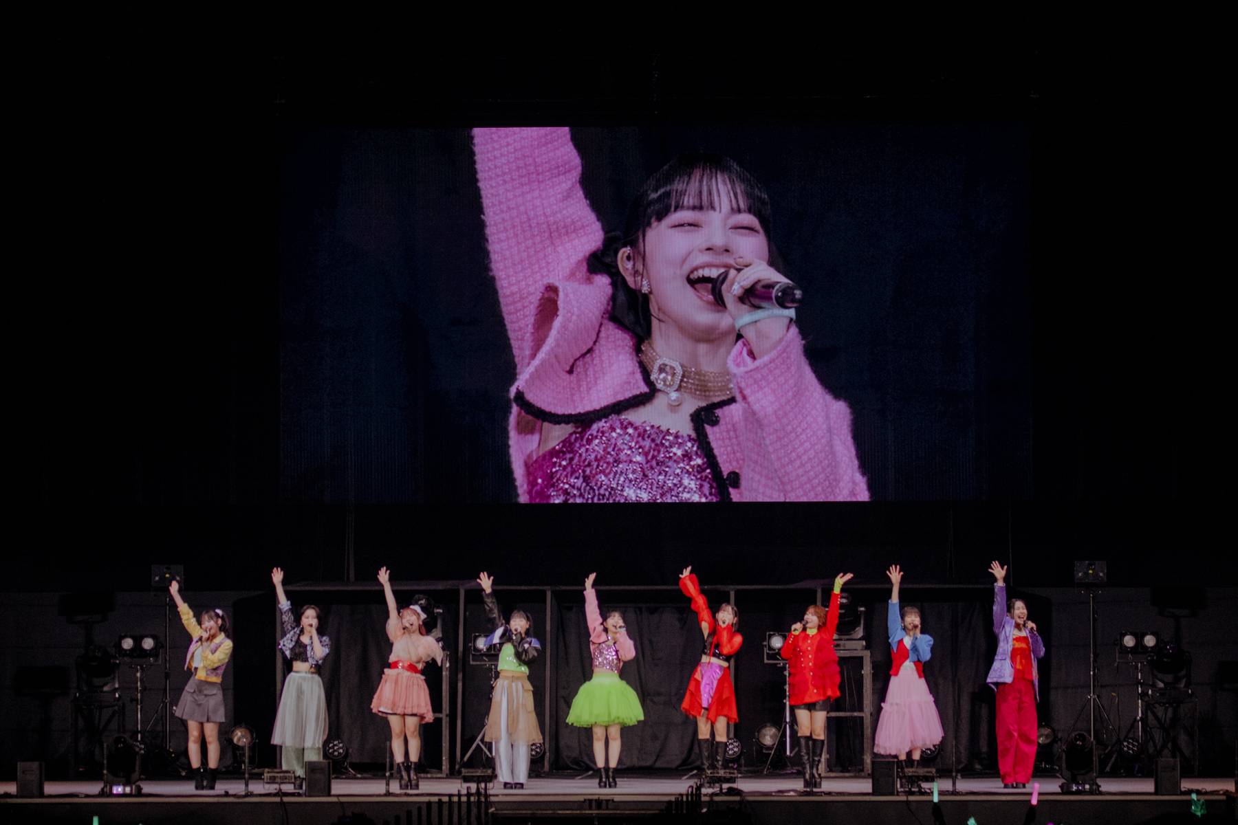 幸せなふたりに贈る結婚祝い まっキラでありますように！」アンジュルム上國料萌衣が卒業 アイドル