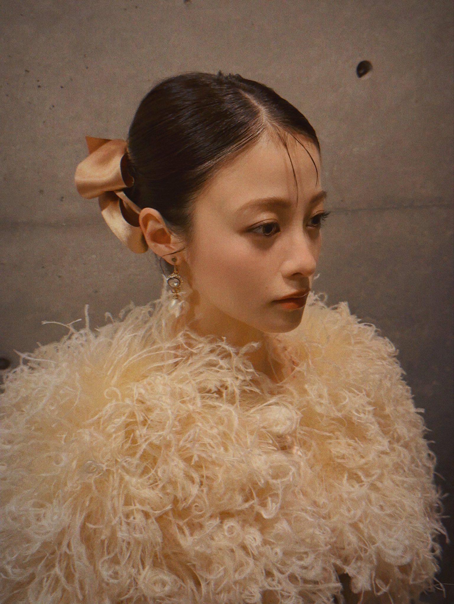 橋本 環 奈 痩せ た