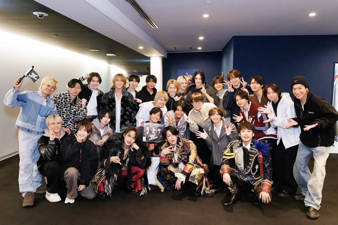 撮ったのは仁くん!?」総勢26人のKAT-TUN〝愛されショット〟に「えええ