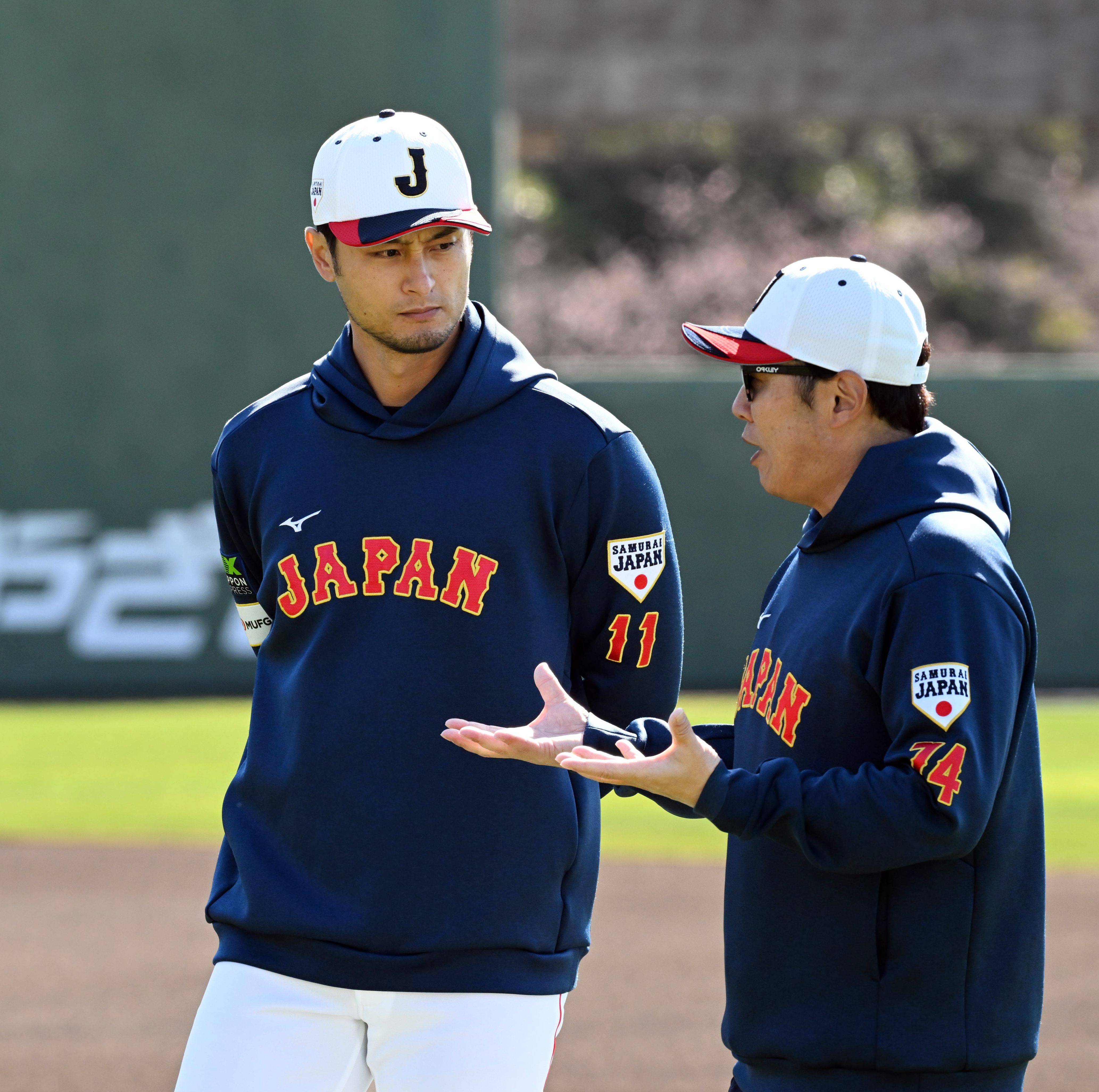 WBC 侍JAPAN　練習着 2.18WBC強化合宿@宮崎】侍JAPANフォトギャラリー：「おっ！」で