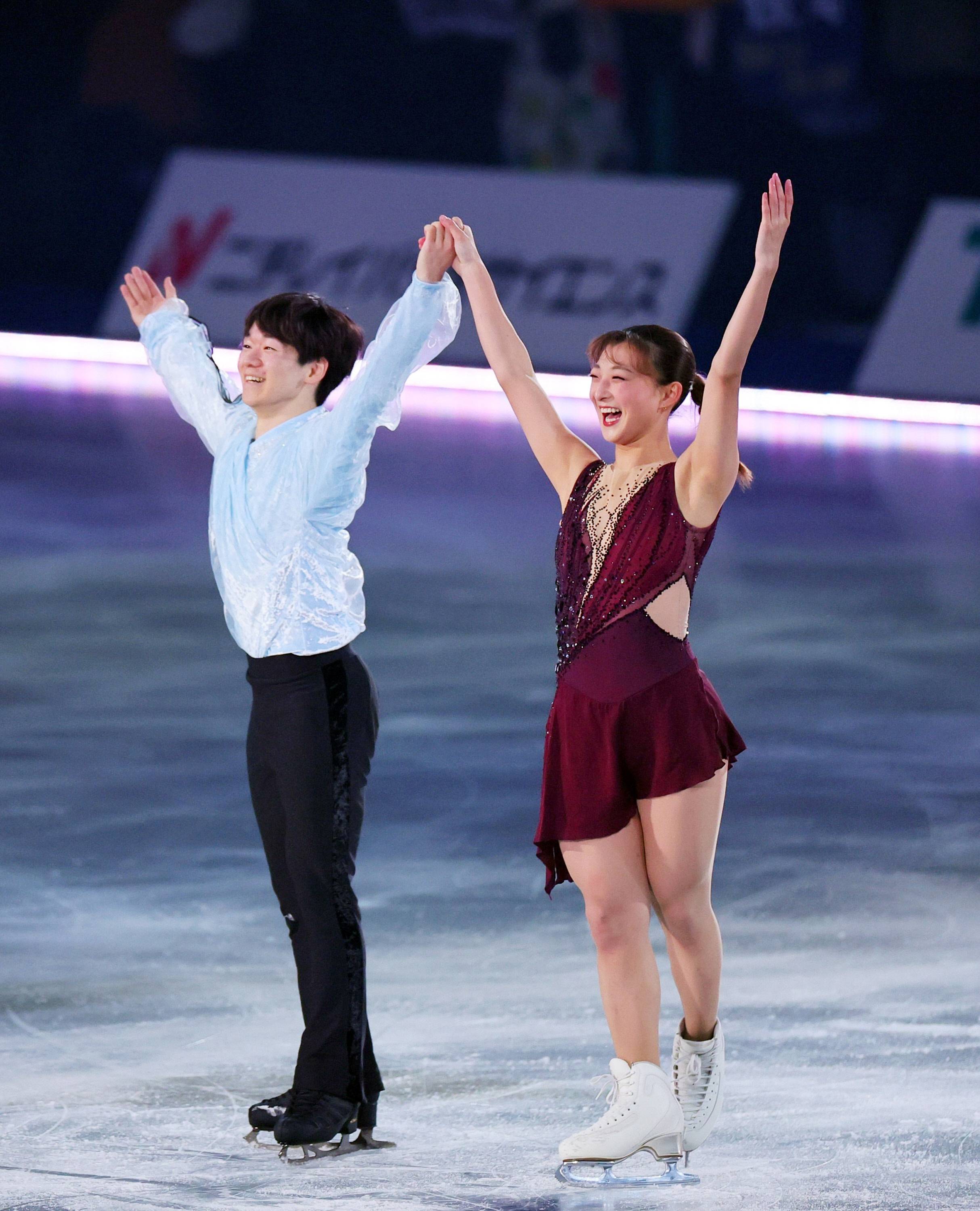 ユカリオン【日本シリーズ優勝記念】山﨑選手実使用アンダーシャツ、ズボン 読売ジャイアンツ 山崎伊織 ユニホーム 読売ジャイアンツ ホーム