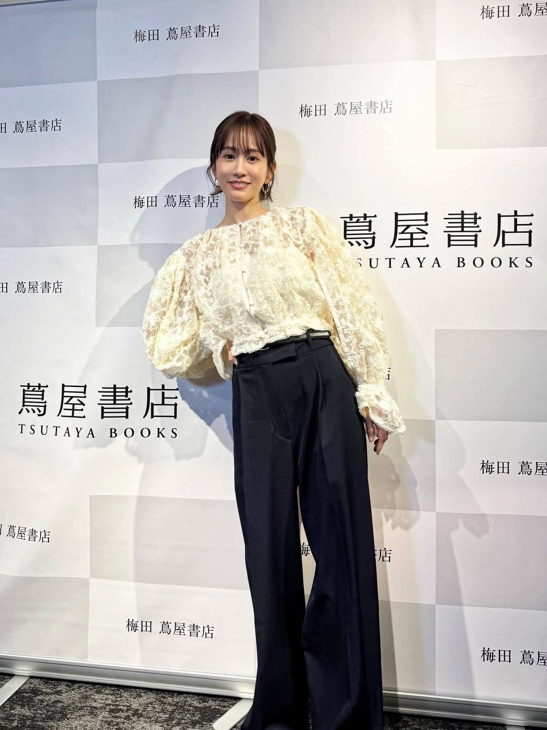 マルチウェイオーバーシャツ　チェック　完売品 前田敦子着用 本当にキープしてるねぇ」結婚、出産、離婚…透け感シャツの34歳前田
