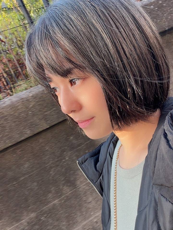 年齢サバ読み〟告白から4カ月…蒼井そら〝心機一転〟黒髪ボブ姿に反響