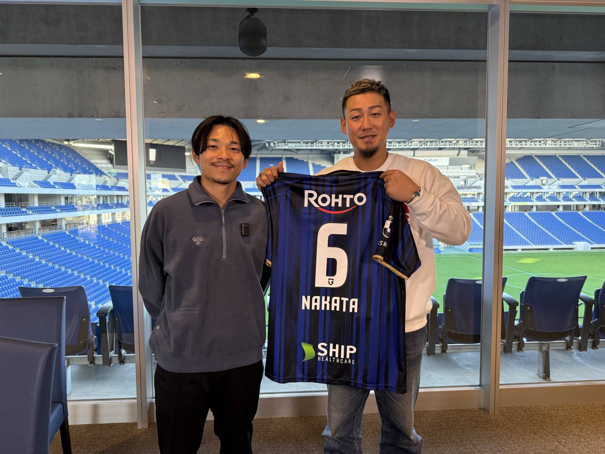 中田翔選手 日本ハムレジェンドシリーズ着用パンツ