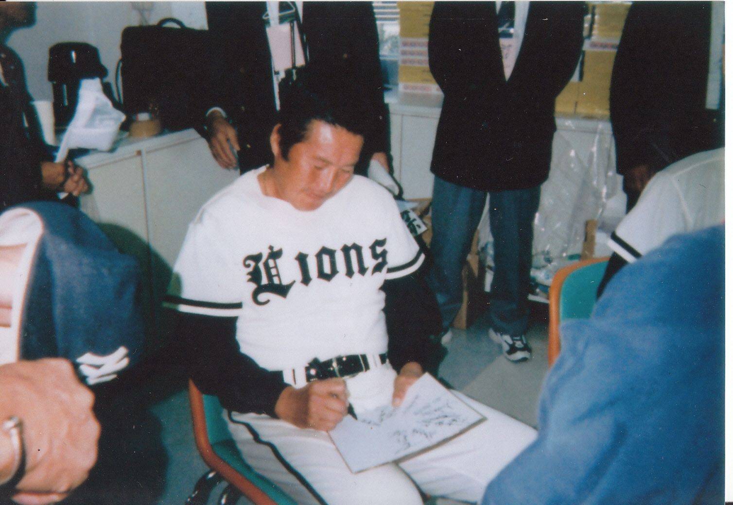 年賀状出してしまった…」プロ野球選手だったジャンボ尾崎さん、訃報に