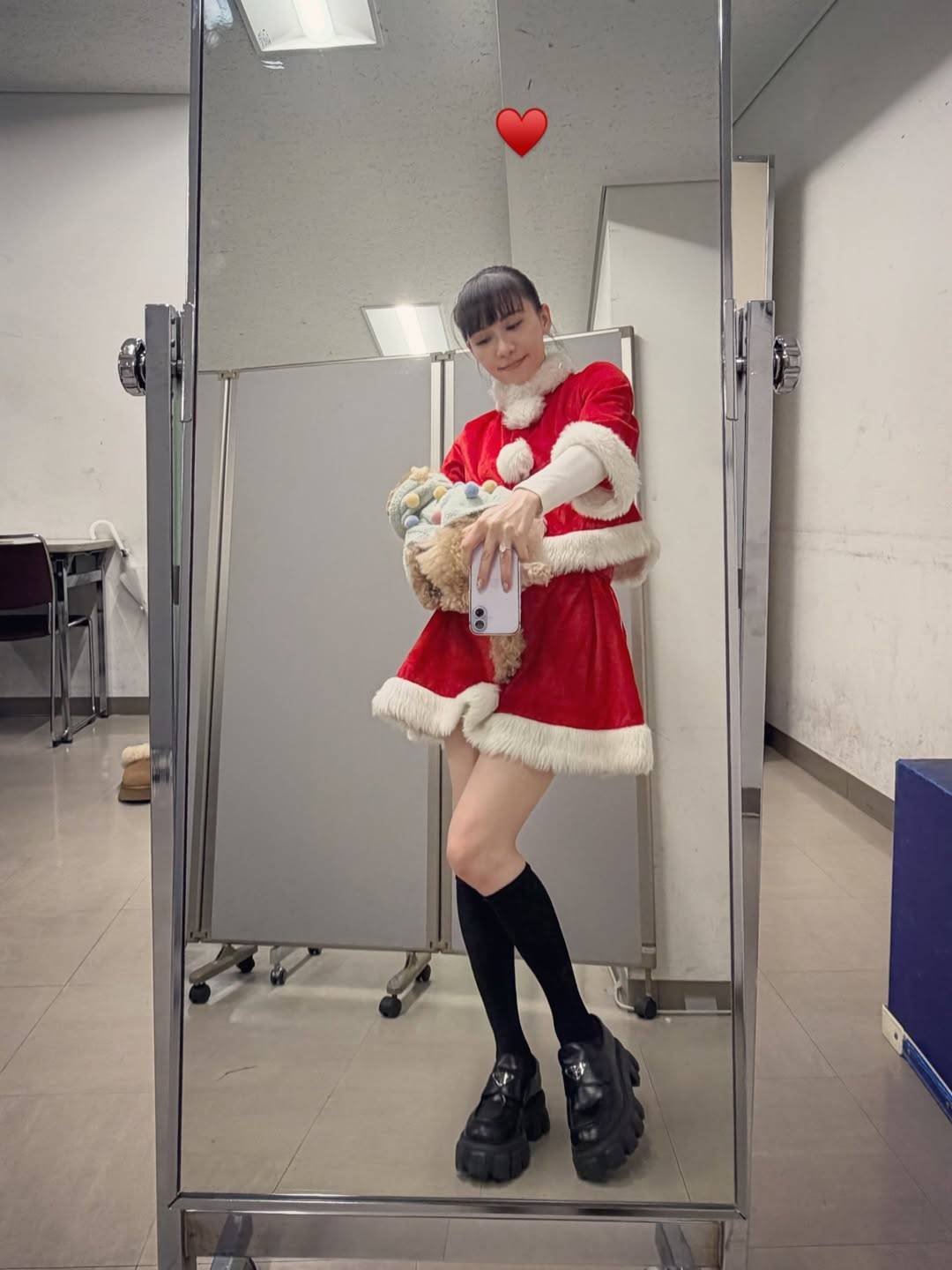 指輪でかー!!」衝撃婚から1カ月…Perfumeあ～ちゃん〝初クリスマス