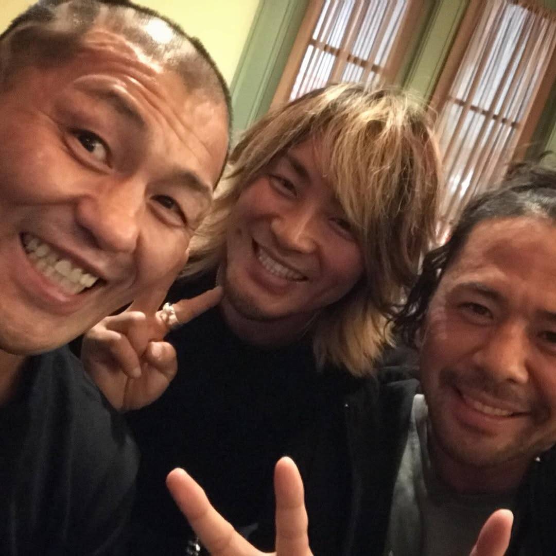 鈴木みのる、引退〝棚橋弘至〟との激レア3ショット公開！もう1人は