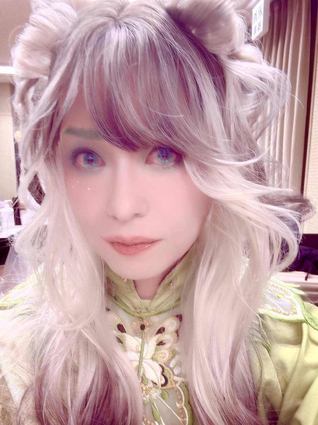 イザム 離婚