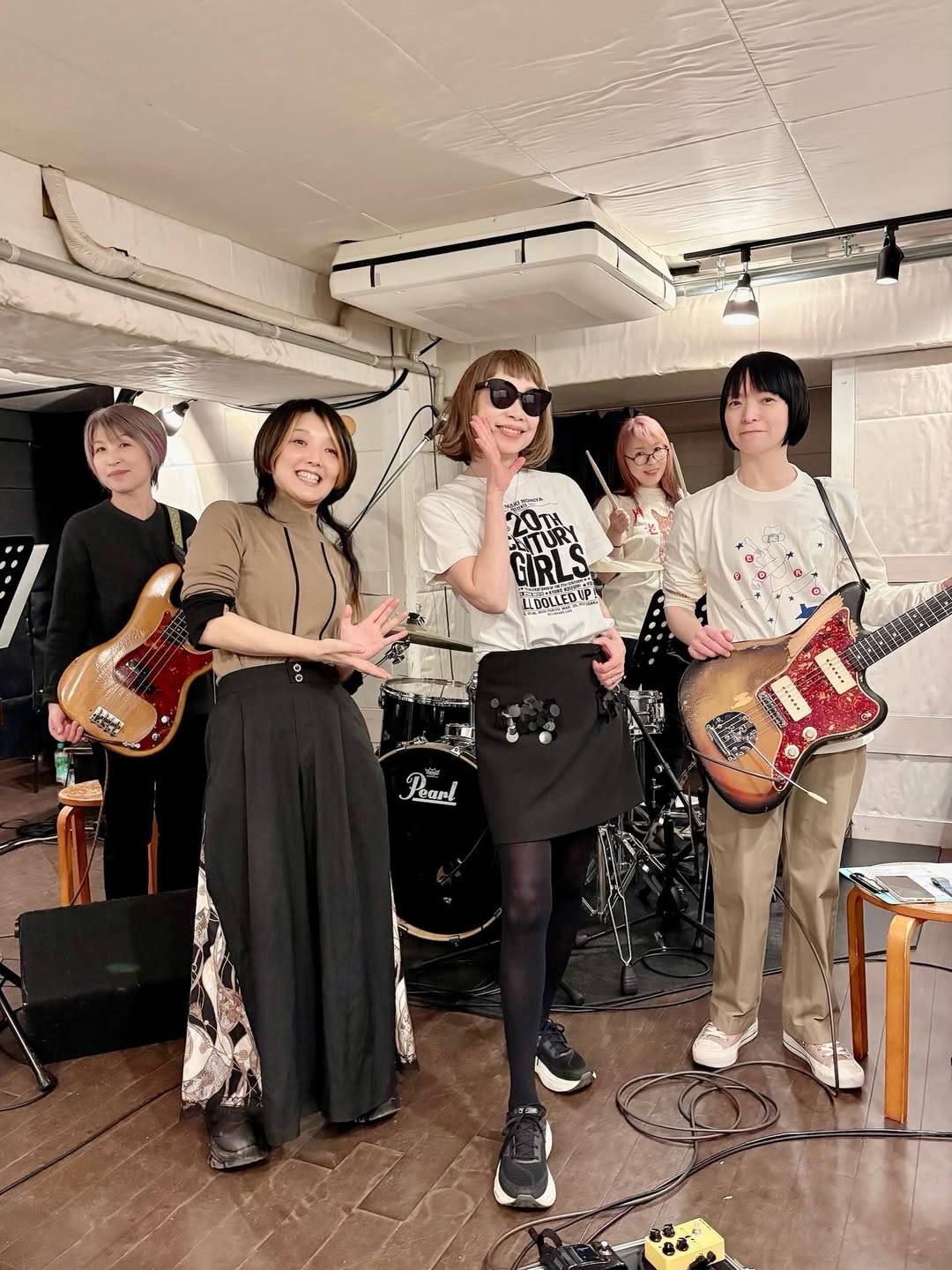 デビュー45周年の野宮真貴「ガールズバンド結成しました」豪華メンバー