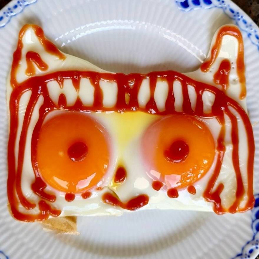 珍お面　ハンドメイド　(目玉風) そ、そんな才能が…」大地真央〝目玉焼きアート〟10連発に反響「画伯