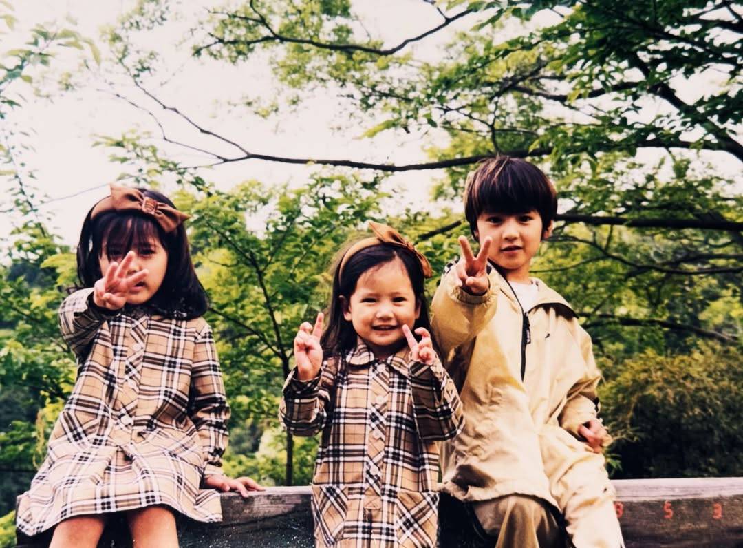 遺伝子って凄い!」藤井夏恋〝3きょうだい〟幼少期ショット公開に