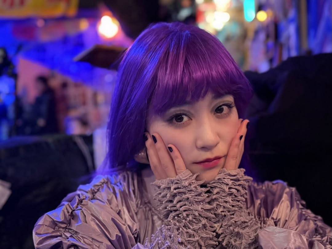 紫の髪色が似合う」〝モンスター級の激変〟大原櫻子の新ヘアに驚愕