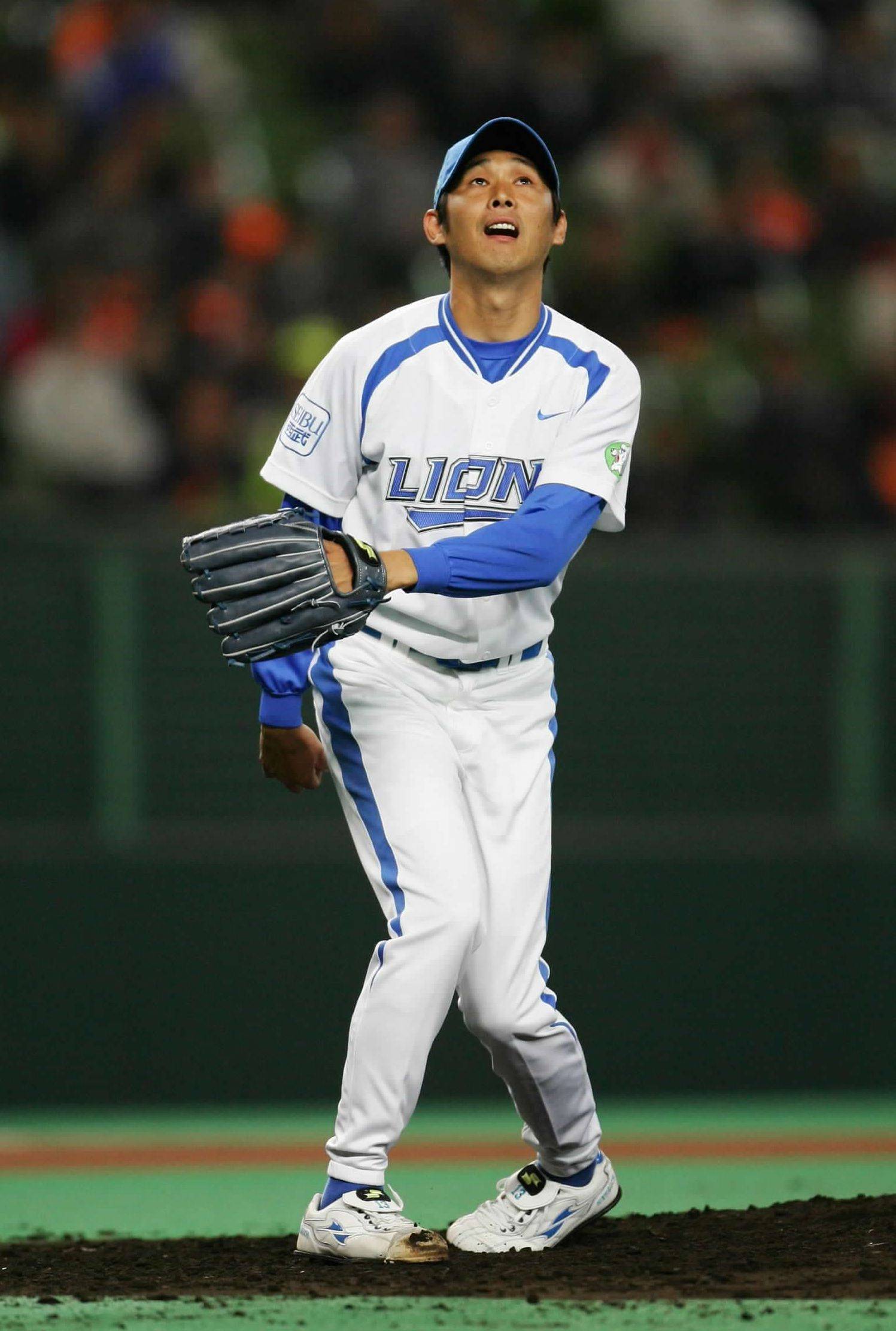 吉野家、古書店…男がほれる「男」交流戦初V導いた西口文也監督の飾ら 