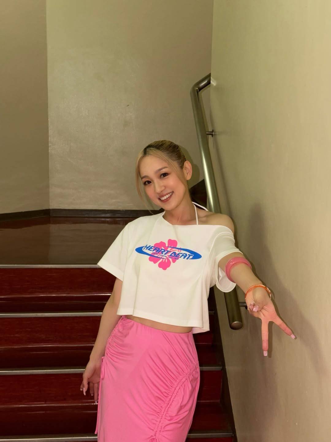 普通に出歩いてて心配」西野カナ〝すっぴん〟お忍びショットに衝撃
