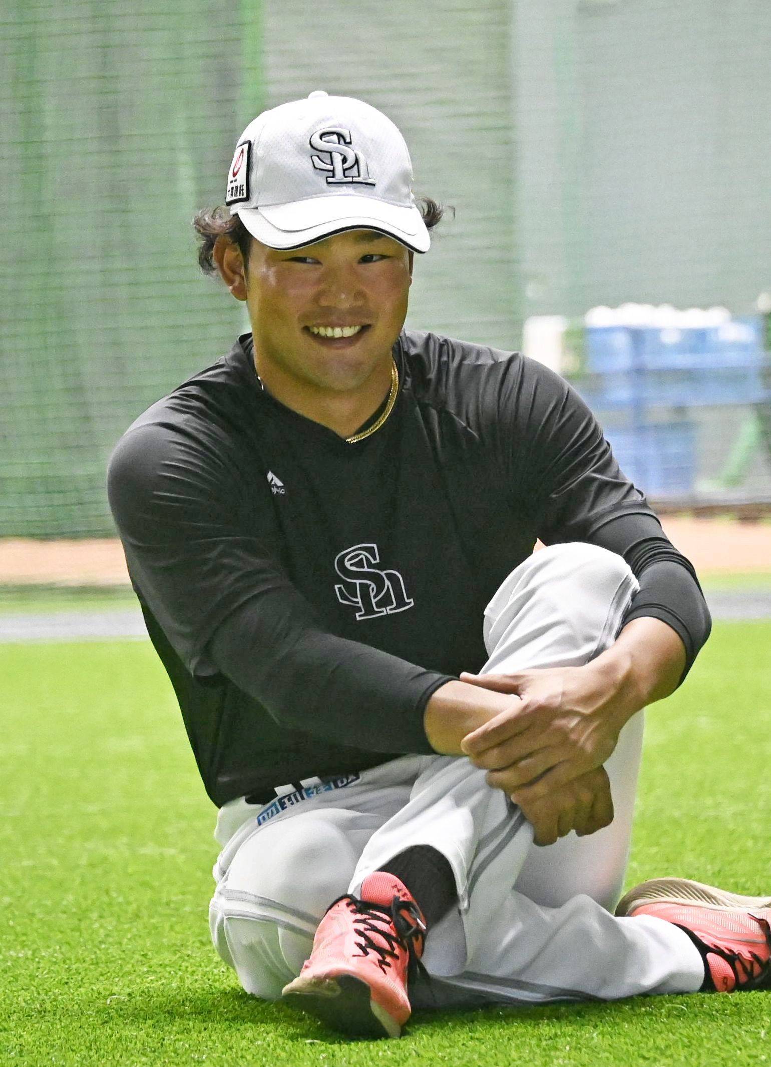 守備練習する柳田（撮影・柿森英典）｜【7.18 ロッテ戦ハイライト