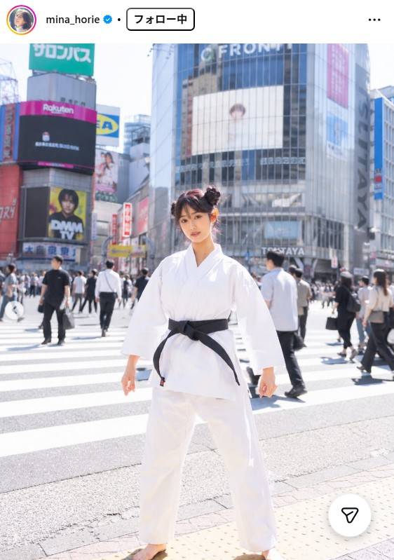 これは！ と思い拡大した」セーラー服でハイキック！〝日本一強い女子