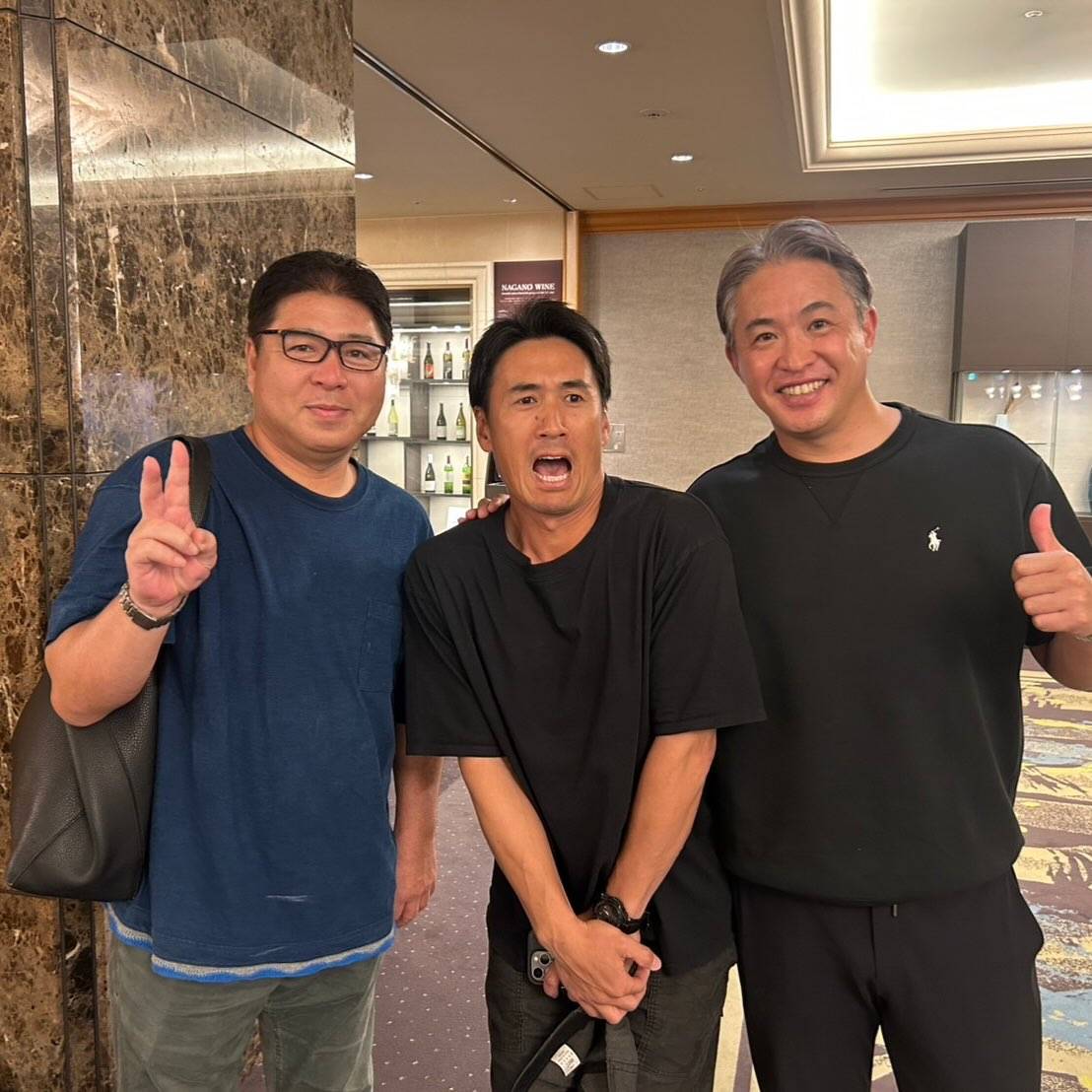 ベッキー 旦那 現在