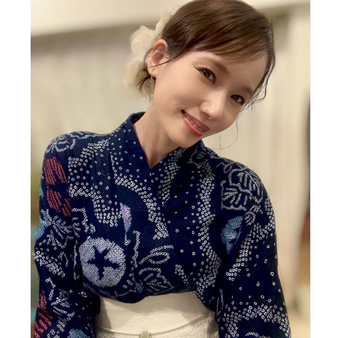 橋本　環奈　アイコラ長女 裸 裸エプロン〟の衝撃から22年…41歳ソニンの近影にファン躍起「ずっと変わらない」「浴衣の写真一番好き」：「おっ！」でつながる地元密着のスポーツ応援メディア  西スポWEB OTTO!