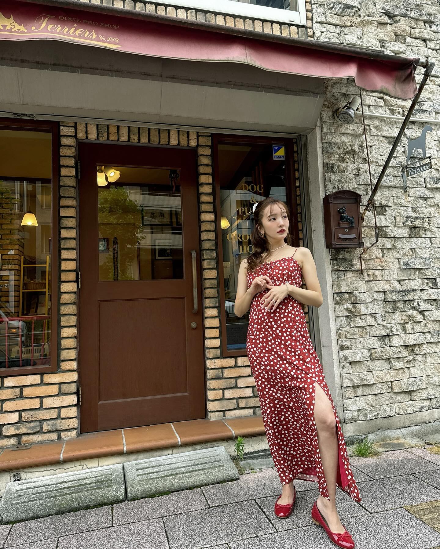 板野友美 TVガイド 直筆サイン入りポラロイド写真 Amazon.co.jp: AKB48 板野友美 直筆サイン : おもちゃ