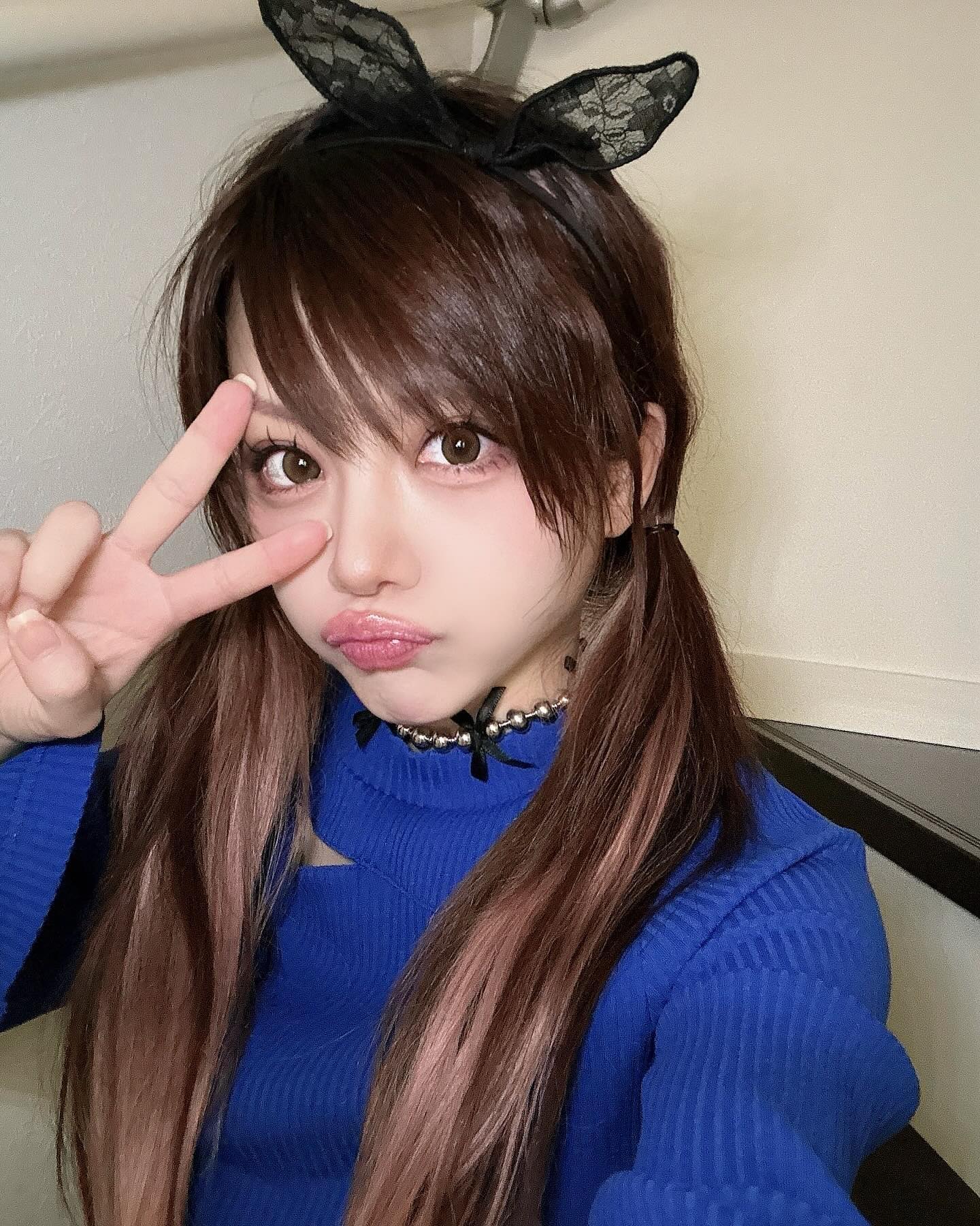 【８月中期間限定価格】田中れいな(元モーニング娘。) サイン入り写真 Amazon.co.jp: モーニング娘。 田中れいな サイン入りA3サイズ