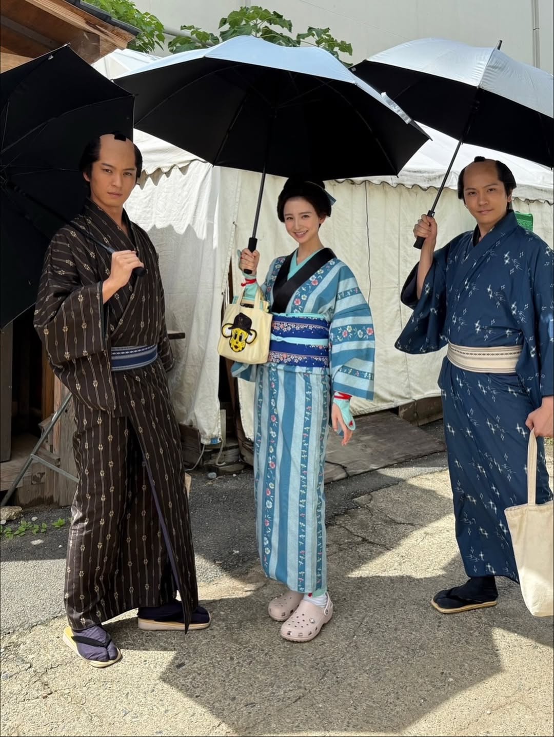 篠田麻里子身長に関する近況・インタビュー報道記録