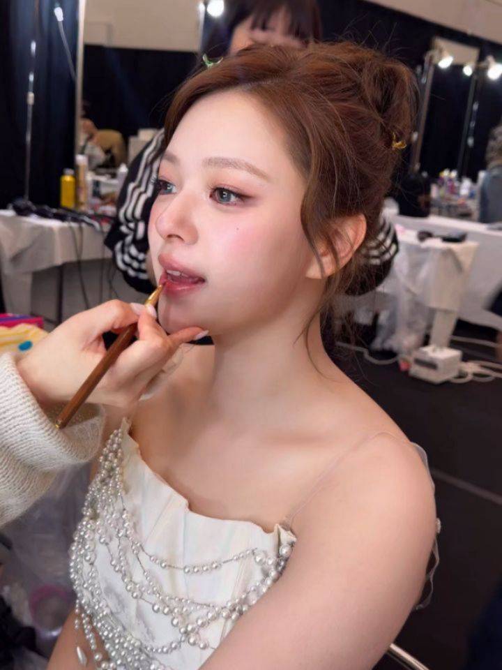 なんか魔法使った？」TWICEジョンヨン〝激変〟復活ショットに「相当の
