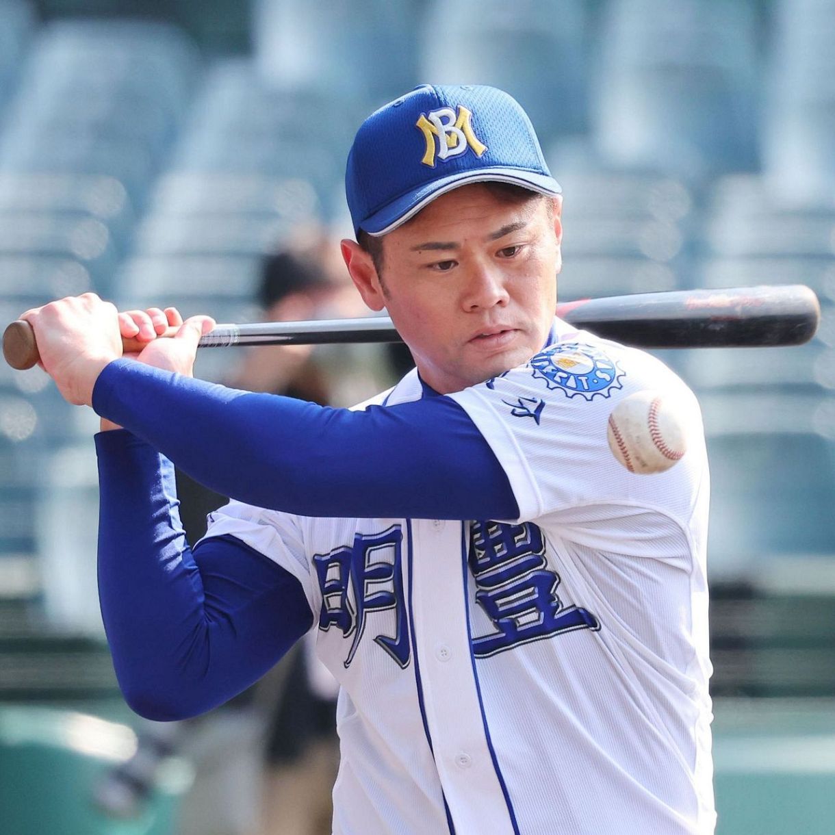 川崎 絢 平