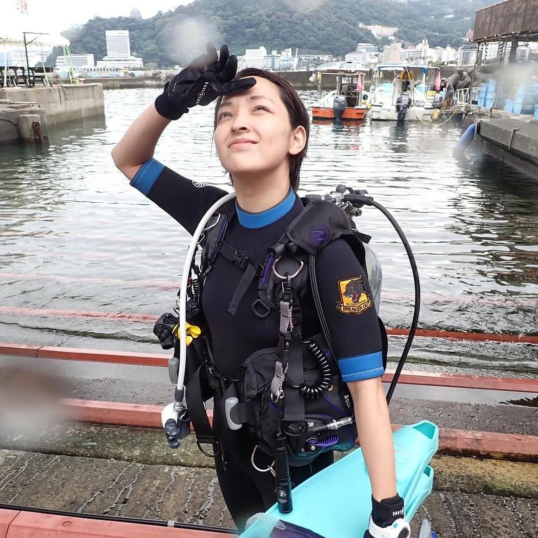 nhk 国際 報道 女子 アナ