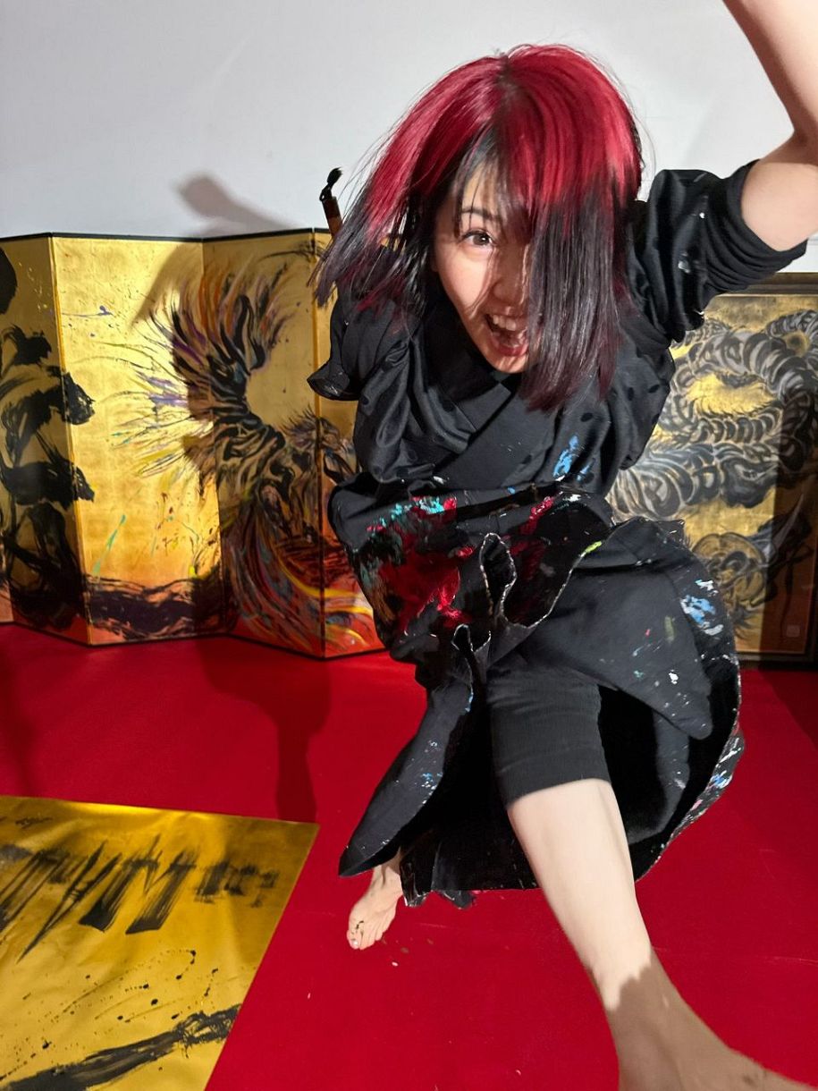 人気俳優×女流書道家がメジャーリーガー後押し「えー凄いぃ」「もう最高すぎ」球場に流された動画が話題「めちゃくちゃカッコいい」：「おっ！」でつながる地元密着のスポーツ応援メディア 西スポWEB OTTO!